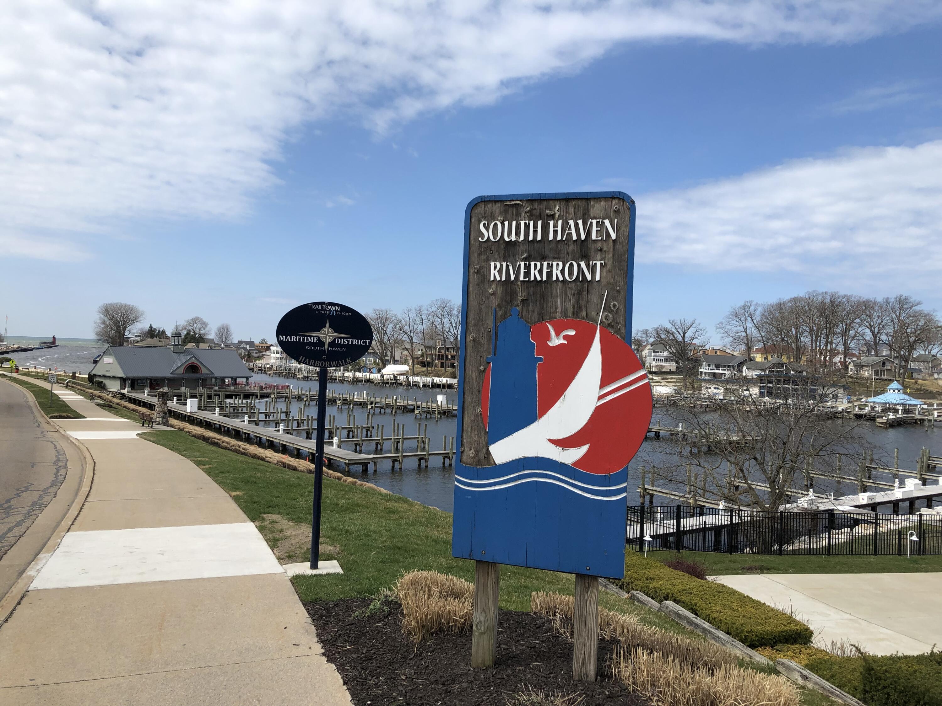 V/l Miami Avenue South Haven MI 49090