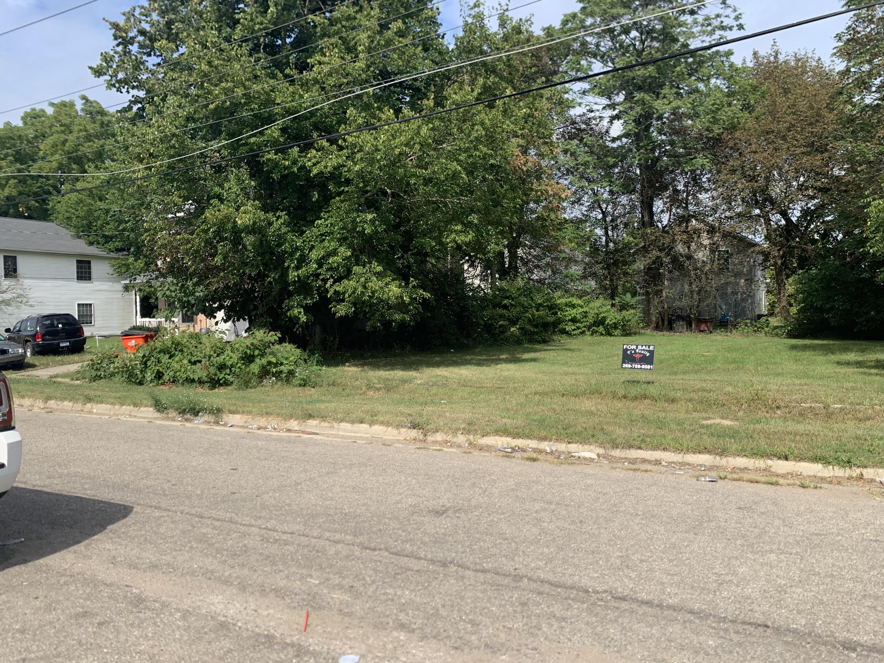 395 Lincoln Street Benton Harbor MI 49022