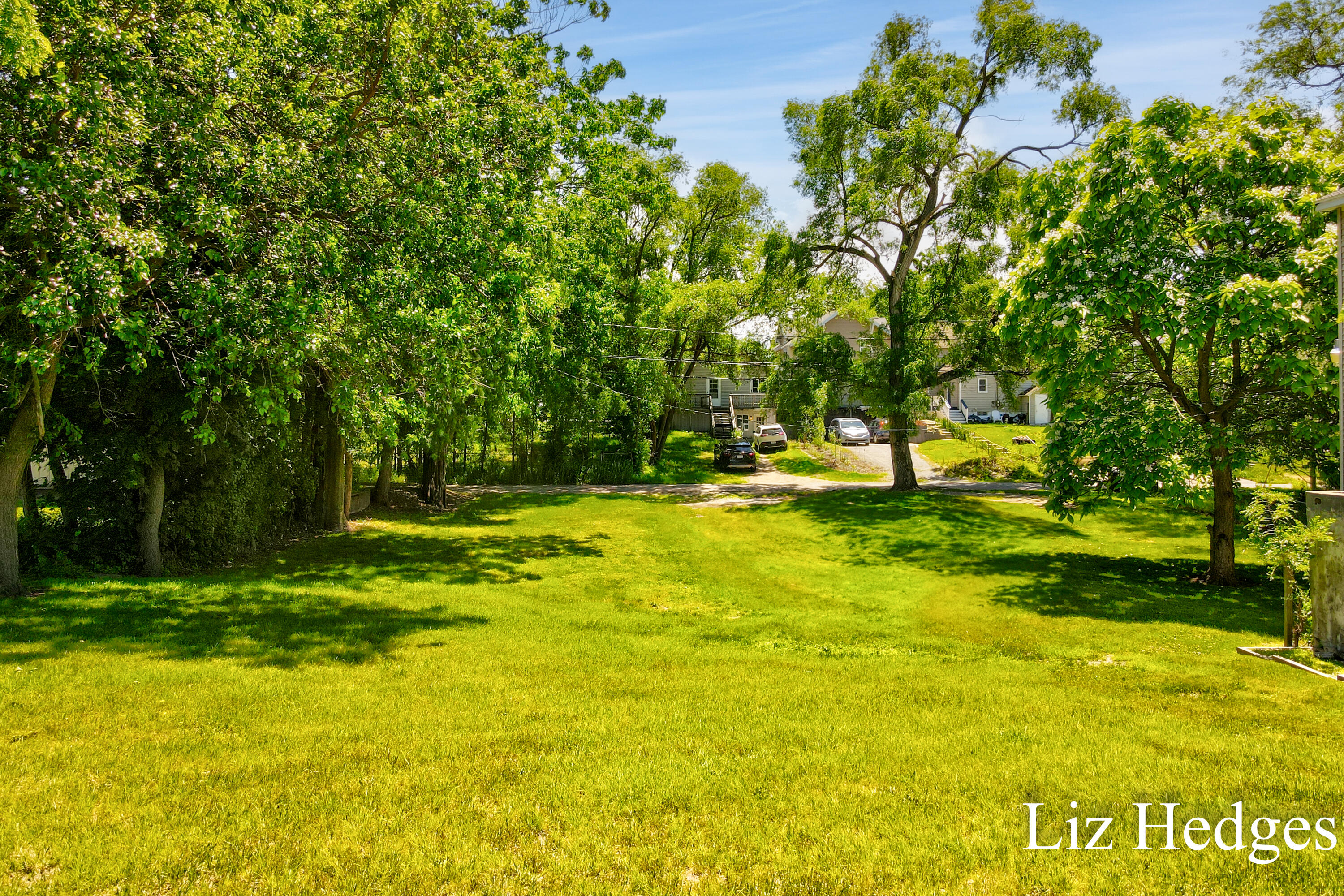 471 W Muskegon Avenue Muskegon MI 49440