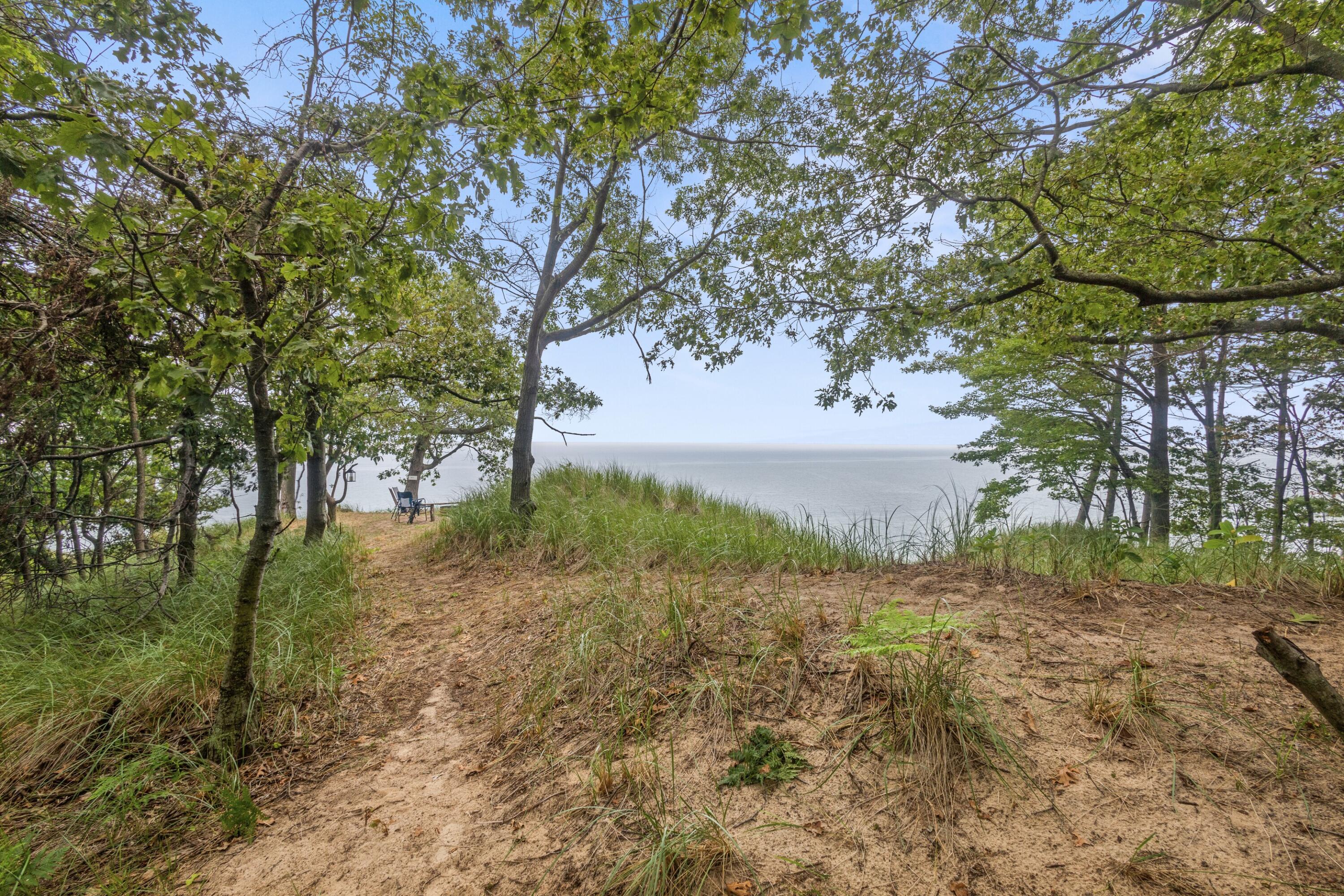 3507 Winnetaska Road Norton Shores MI 49441