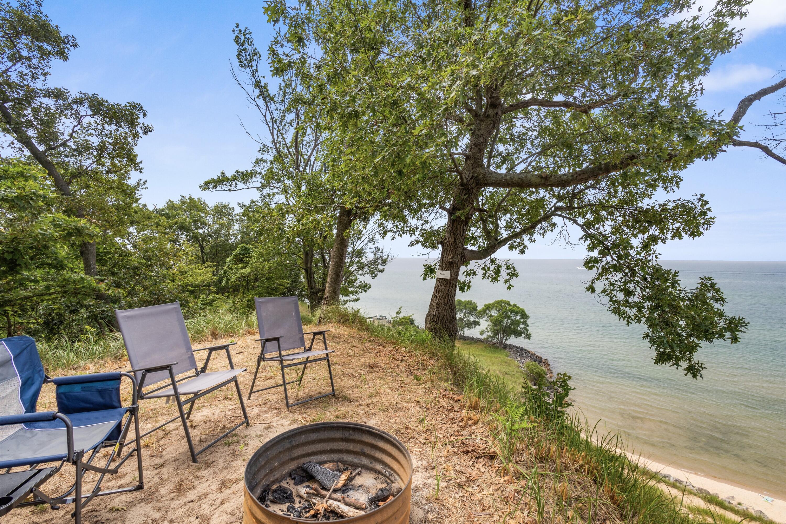 3507 Winnetaska Road Norton Shores MI 49441