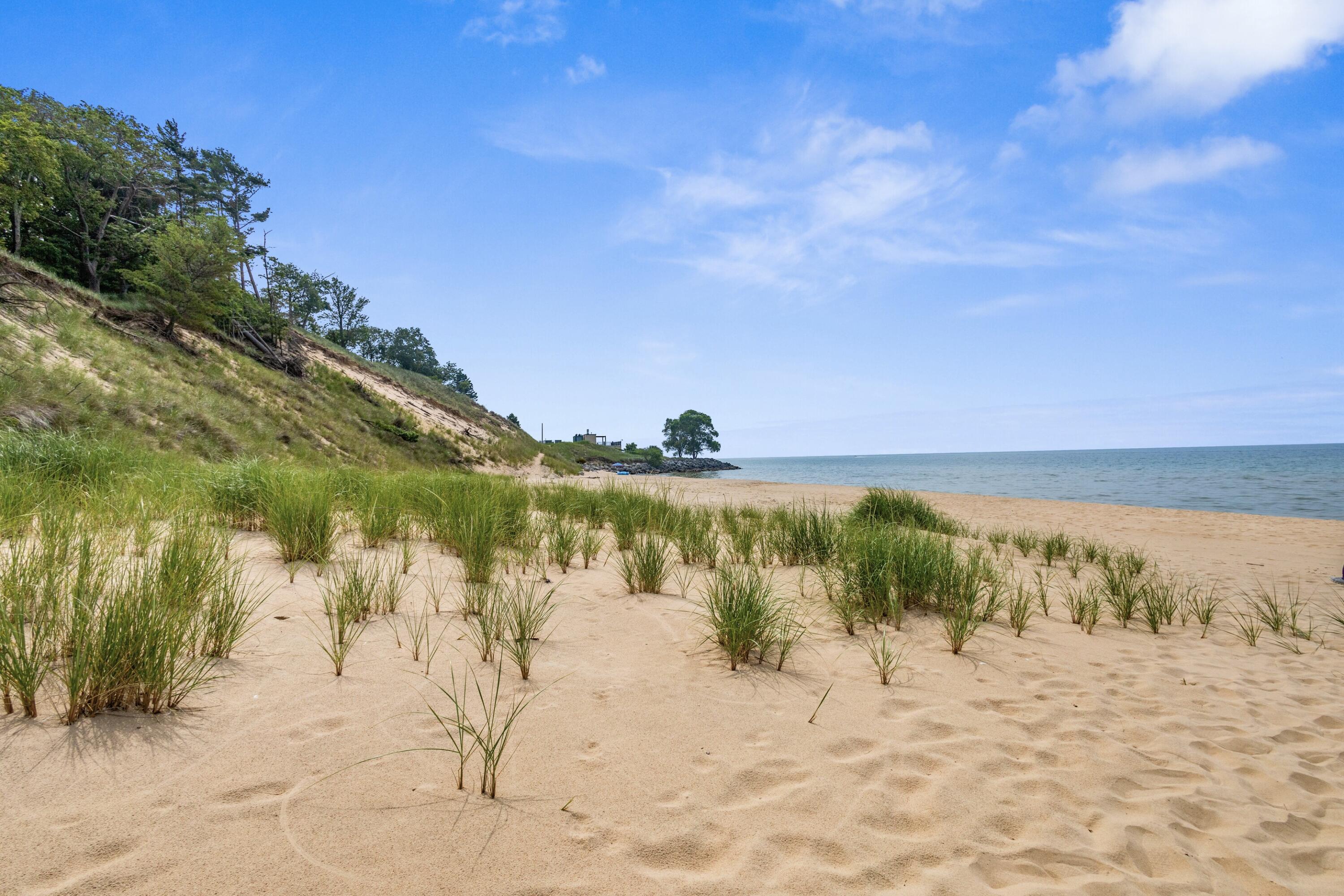 3507 Winnetaska Road Norton Shores MI 49441