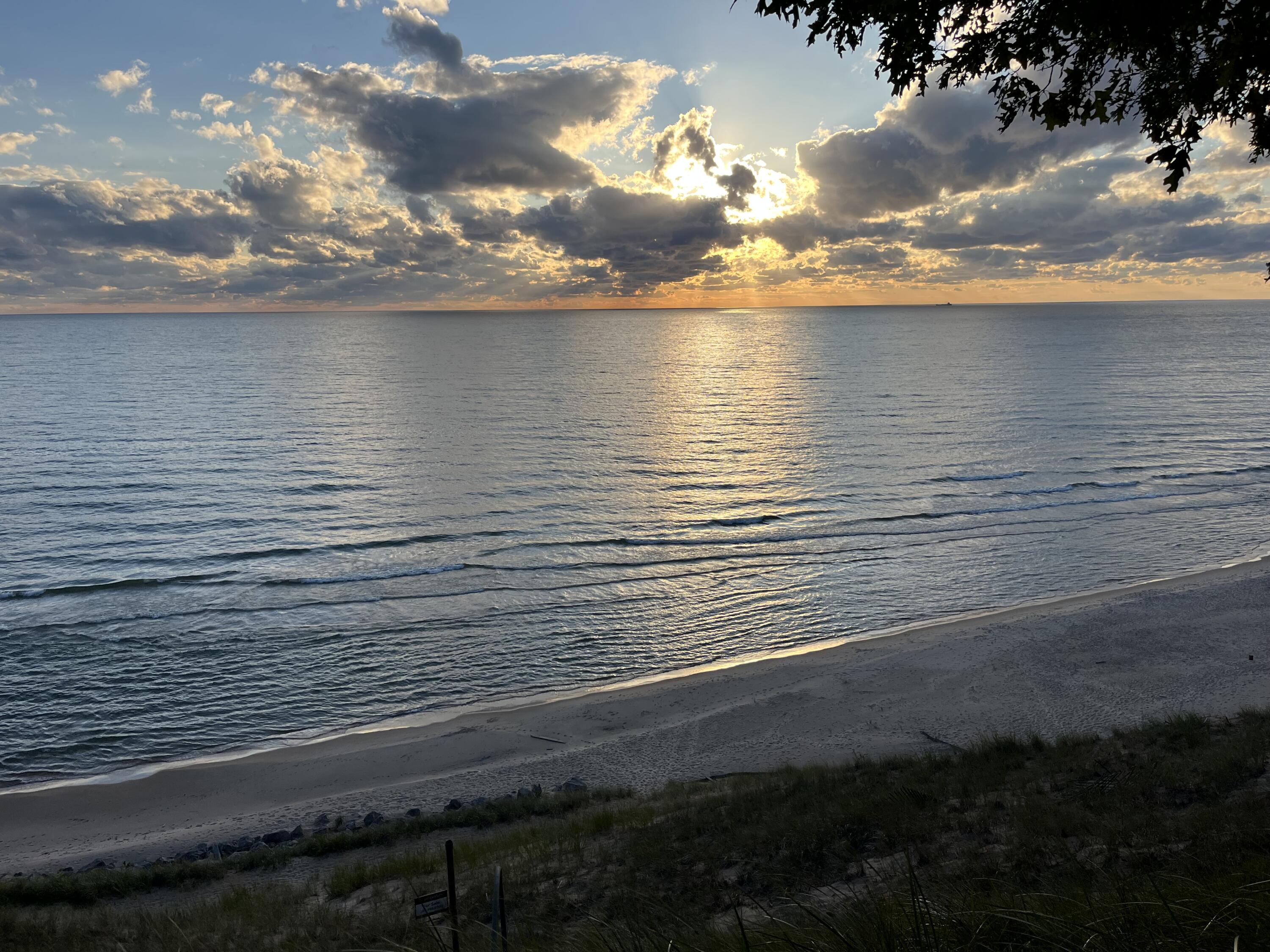 3507 Winnetaska Road Norton Shores MI 49441