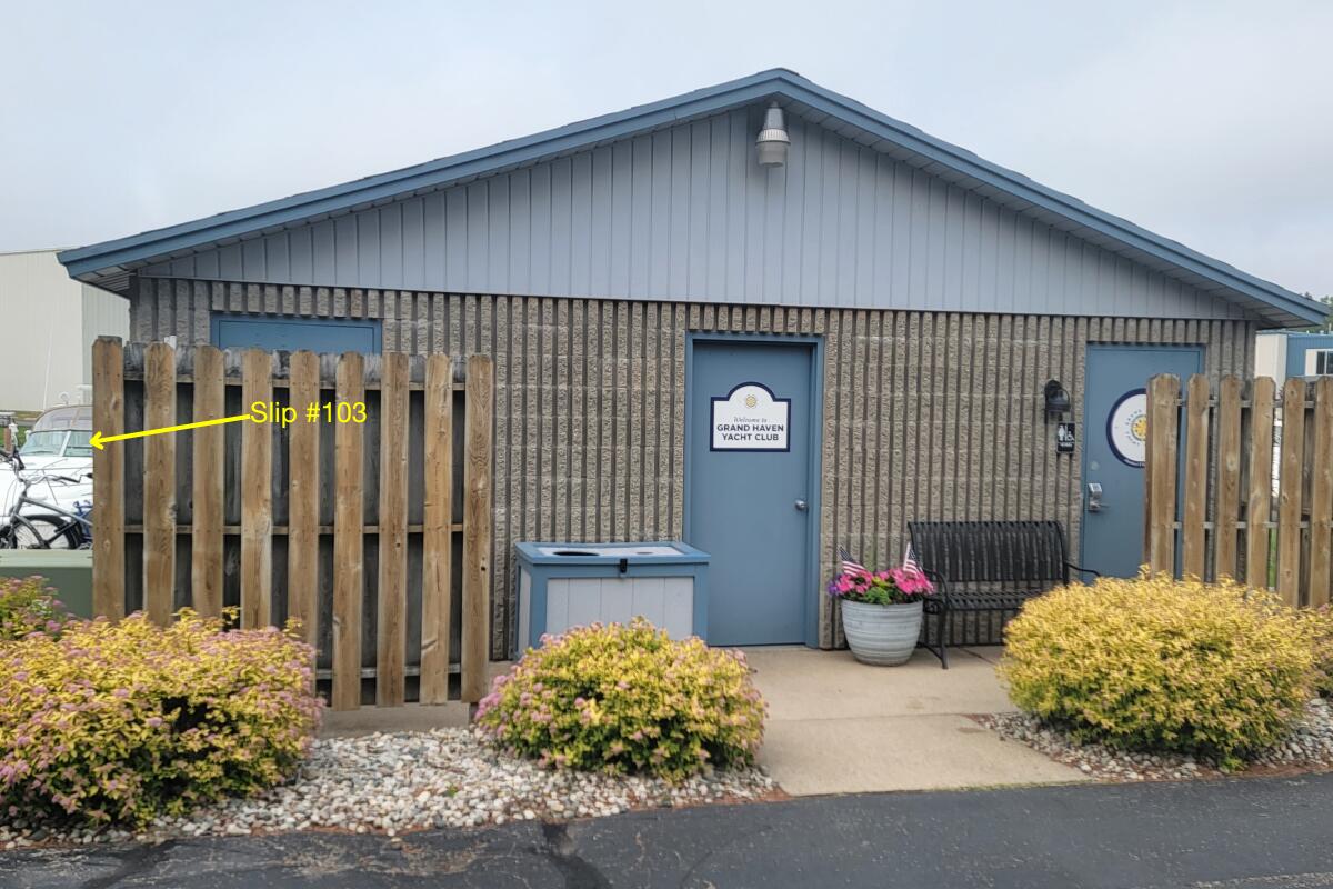 66 Wharfside Grand Haven MI 49417