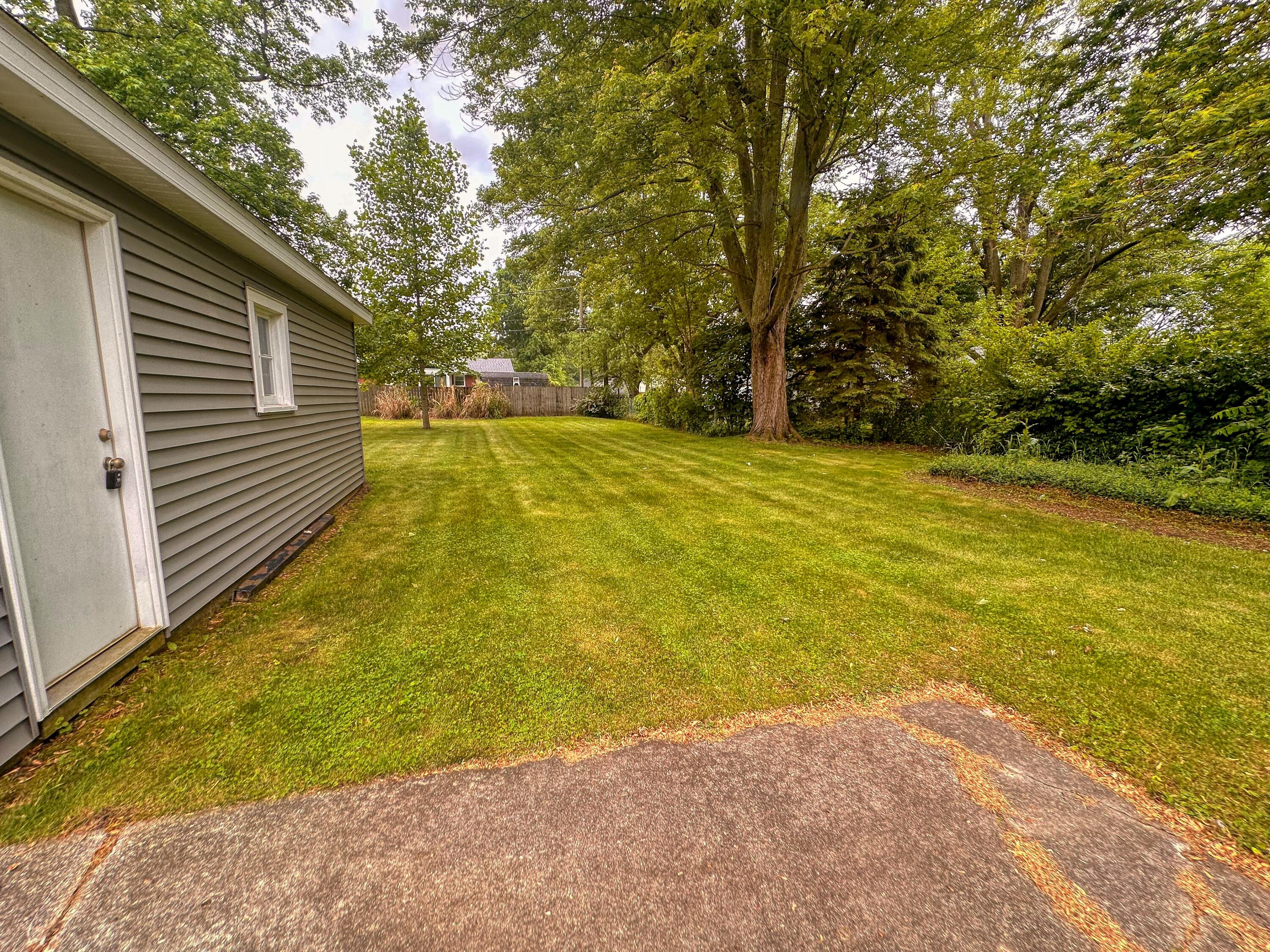1314 Ferry Street Niles MI 49120