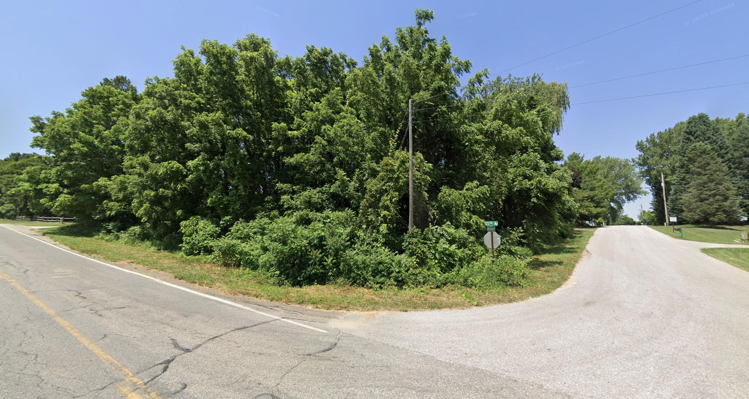 Recreation Drive Fennville MI 49408