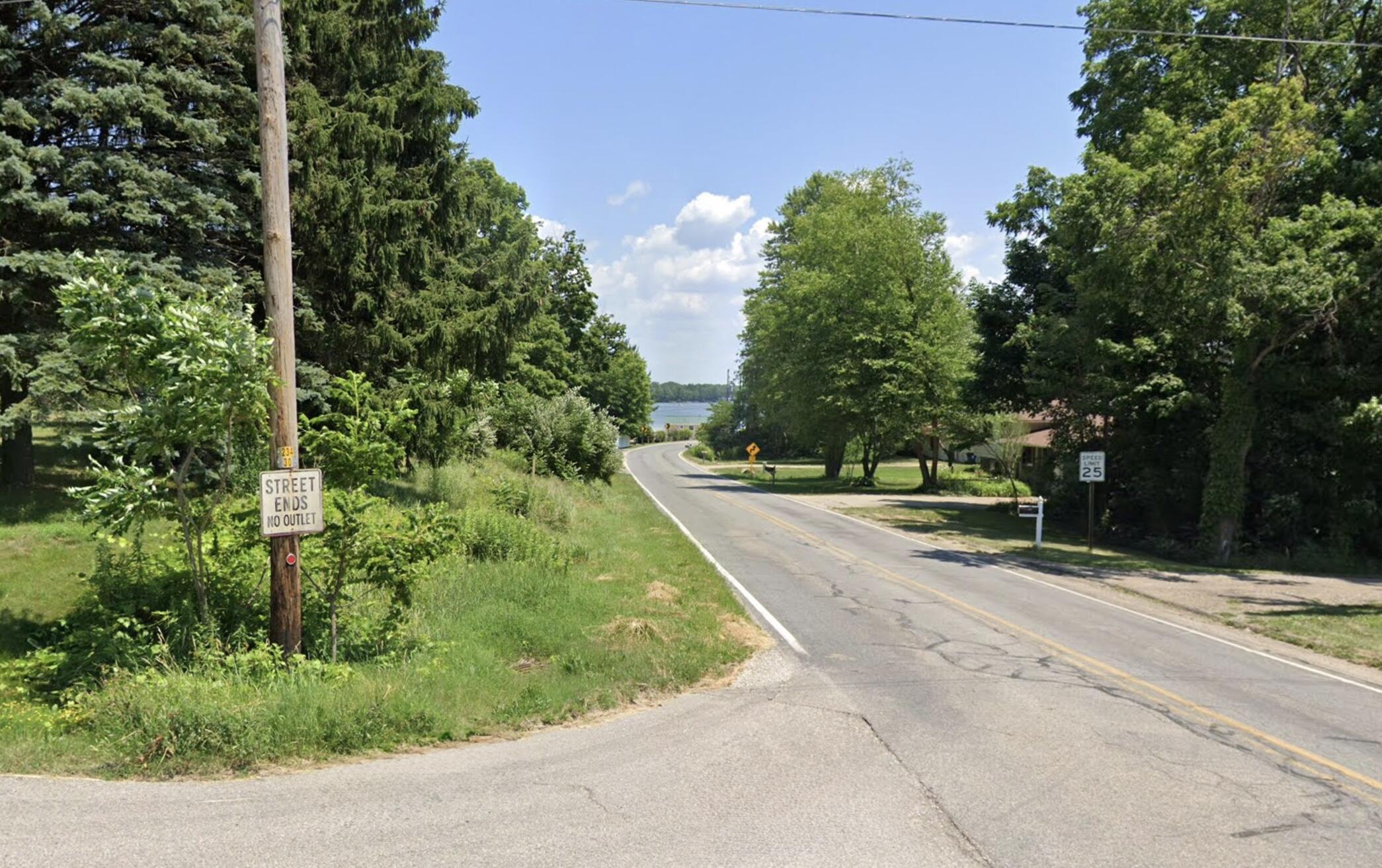 Recreation Drive Fennville MI 49408