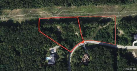 9373 Grand Summit Drive Fenton MI 48430
