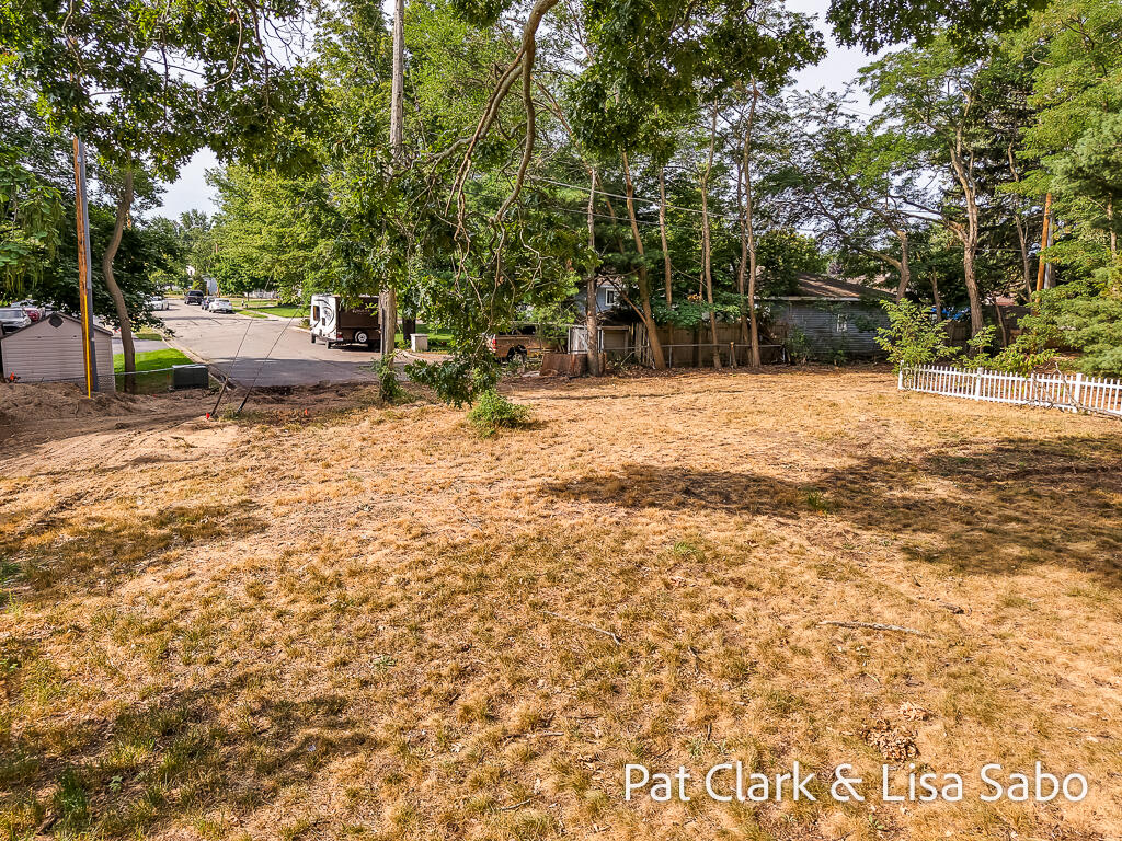 411 Gidley Circle Grand Haven MI 49417