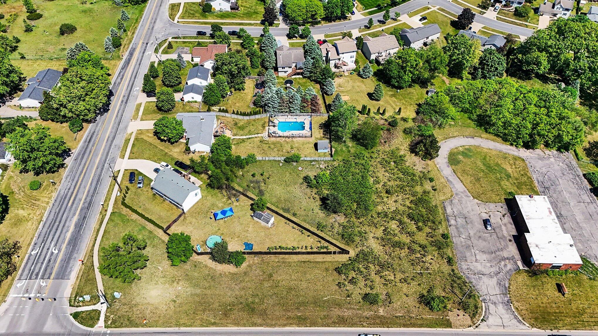1456 Northland Drive NE Rockford MI 49341