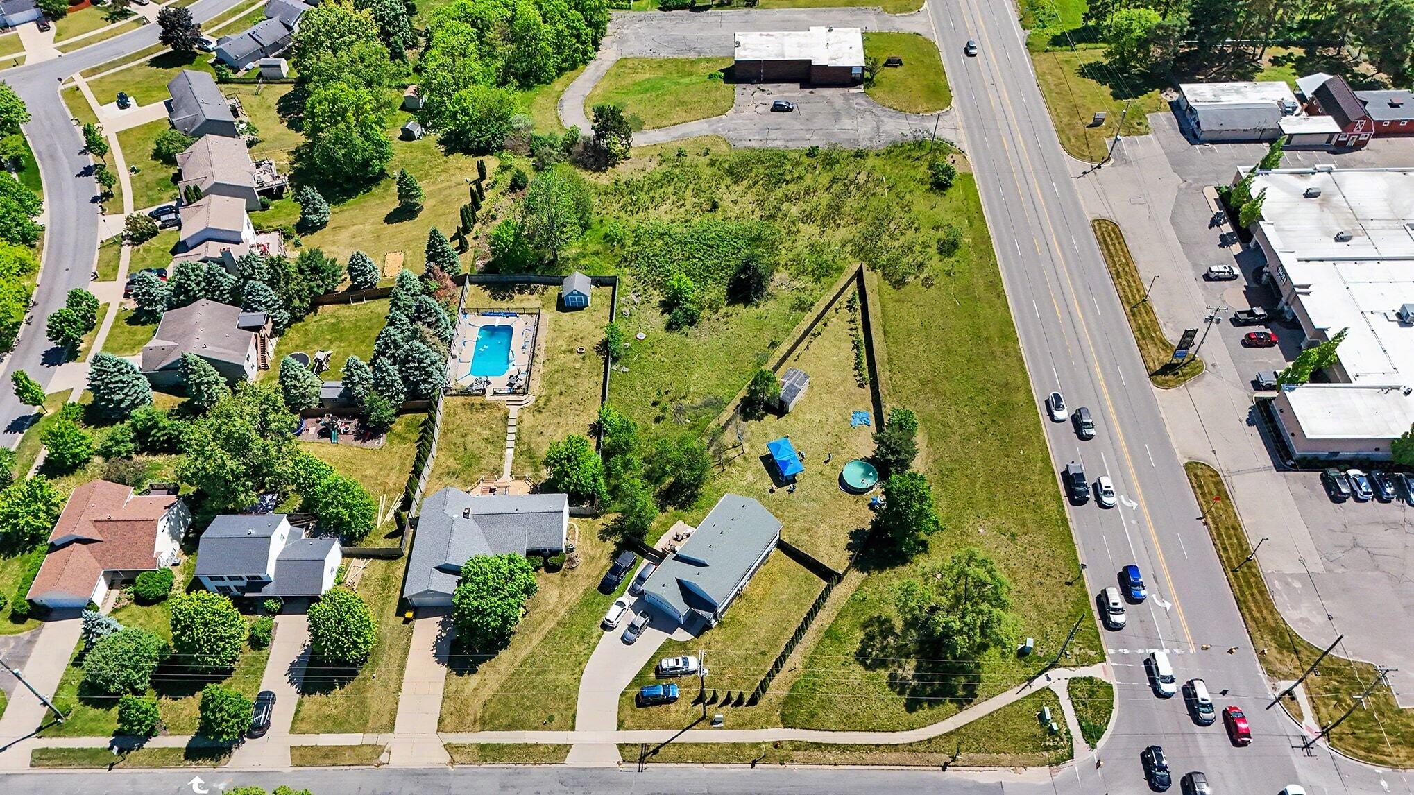 1456 Northland Drive NE Rockford MI 49341