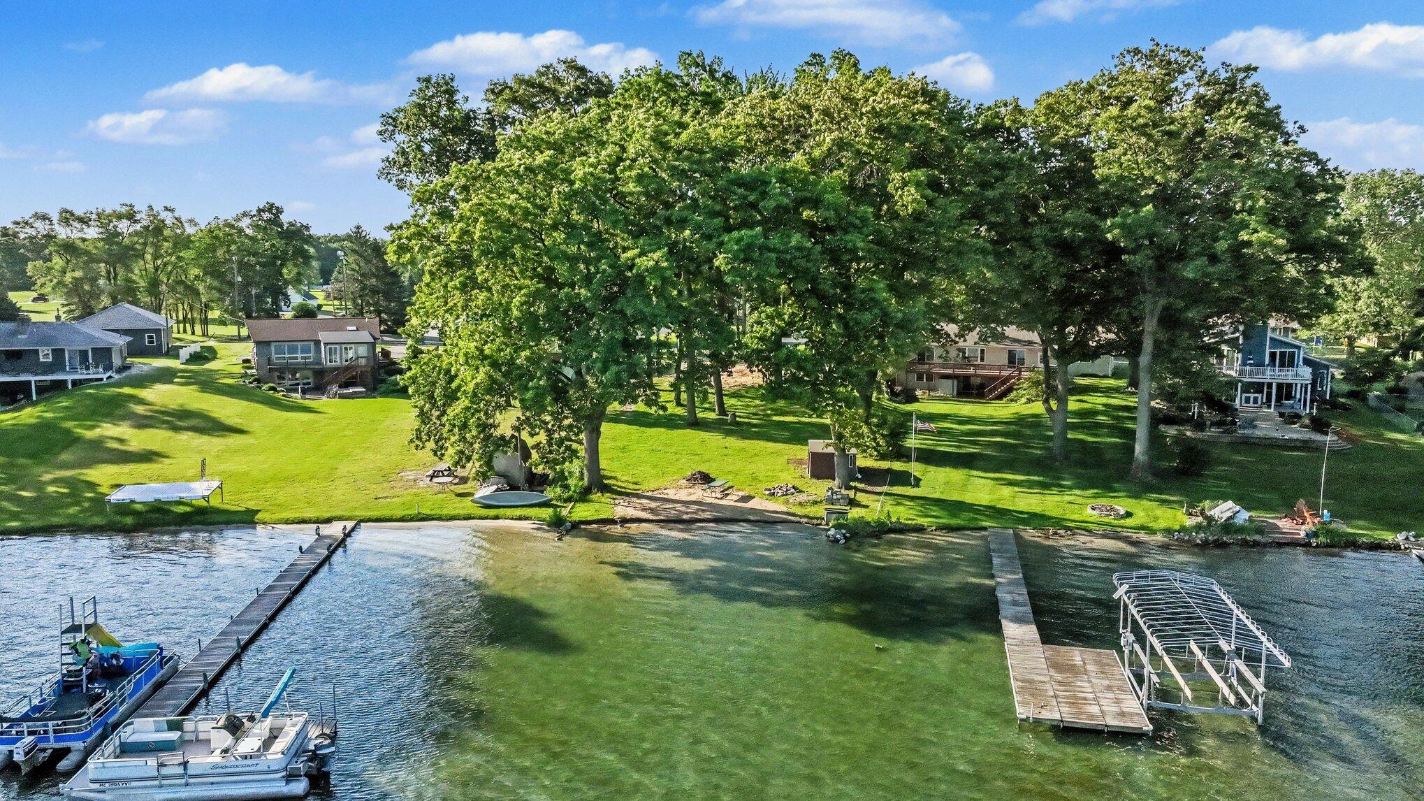 2833 Woodhams Avenue Portage MI 49002