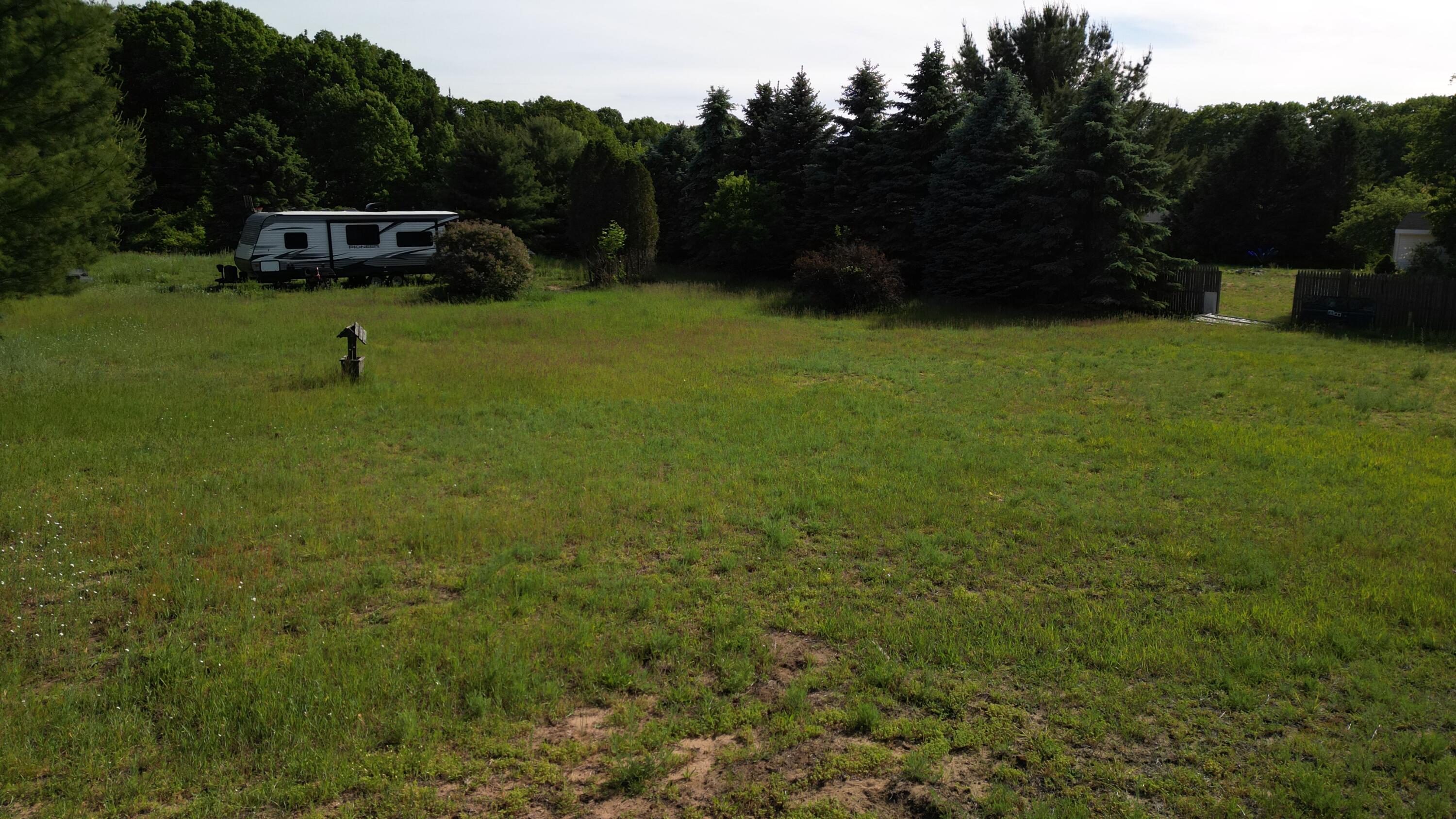 6829 Dale Court Fennville MI 49408