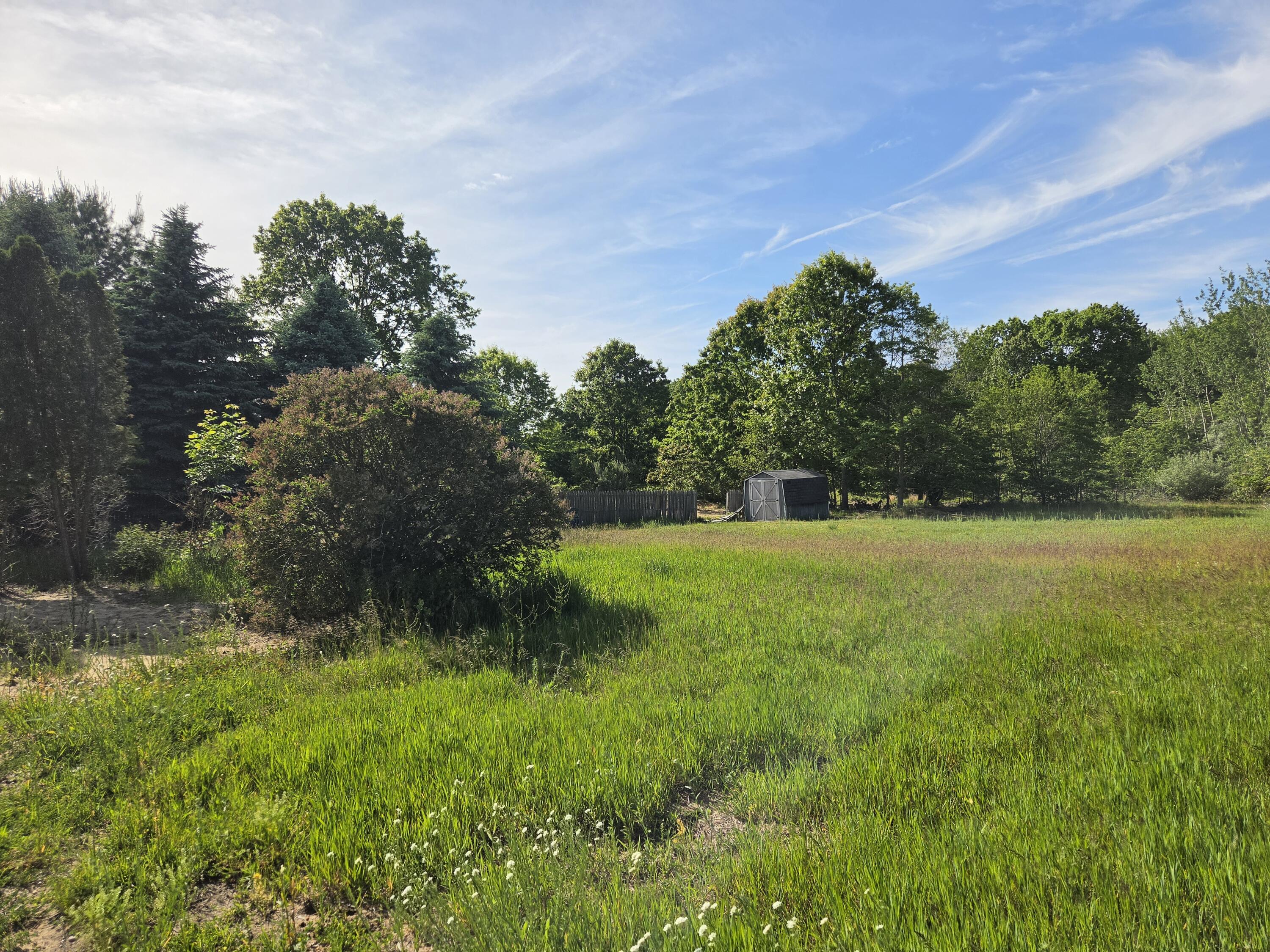 6829 Dale Court Fennville MI 49408