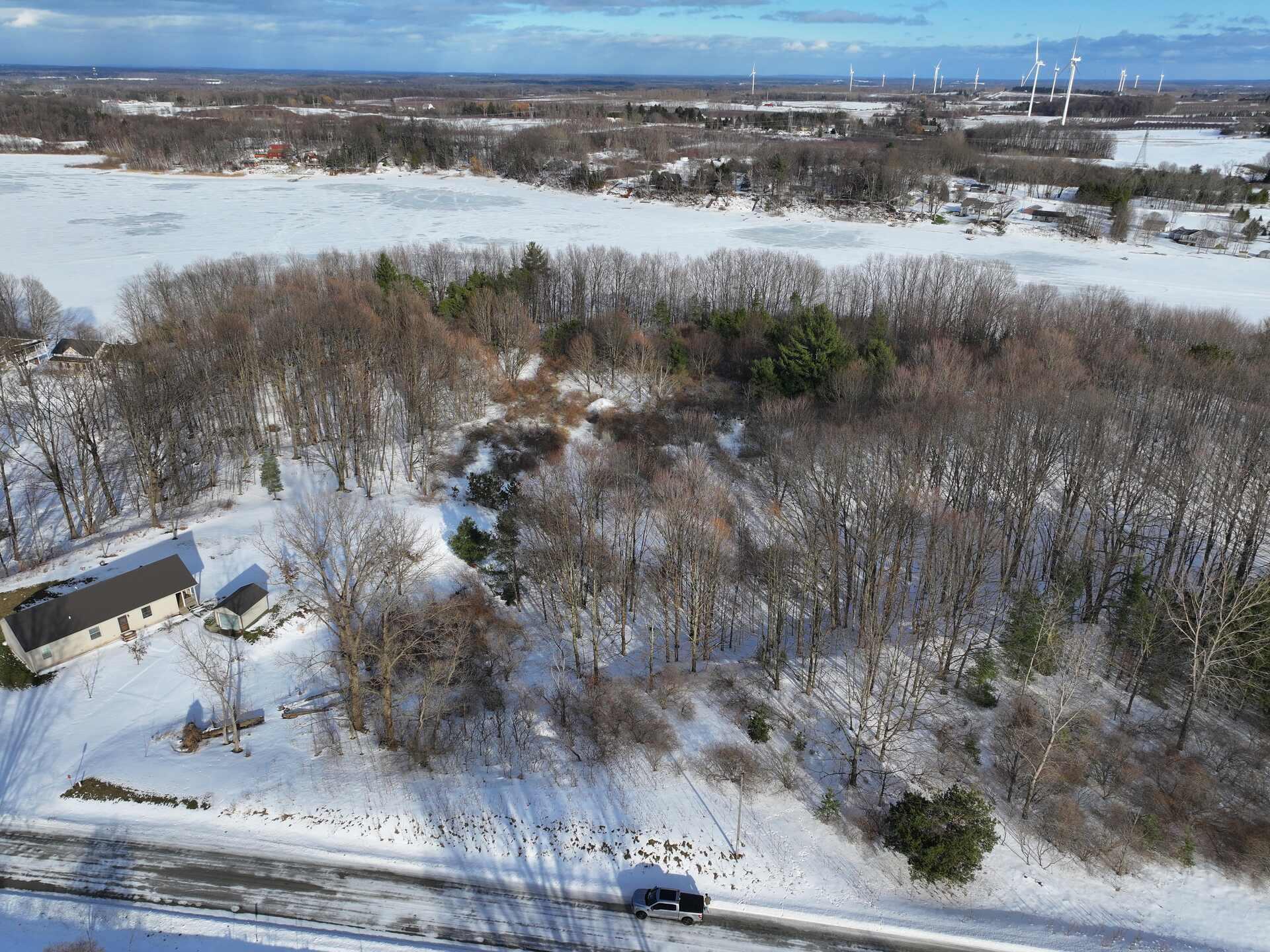 V/l 2.6a Ironwood Drive Ludington MI 49431