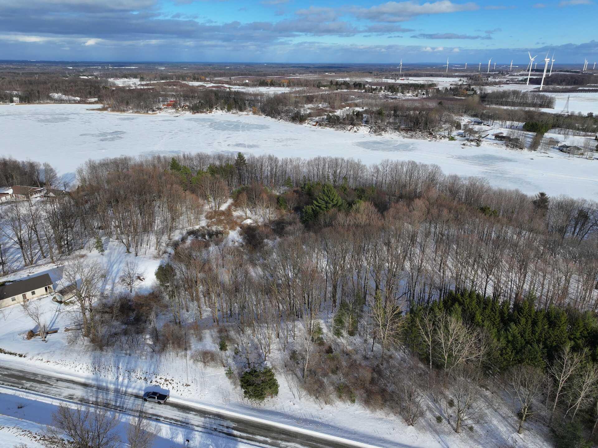 V/l 2.6a Ironwood Drive Ludington MI 49431