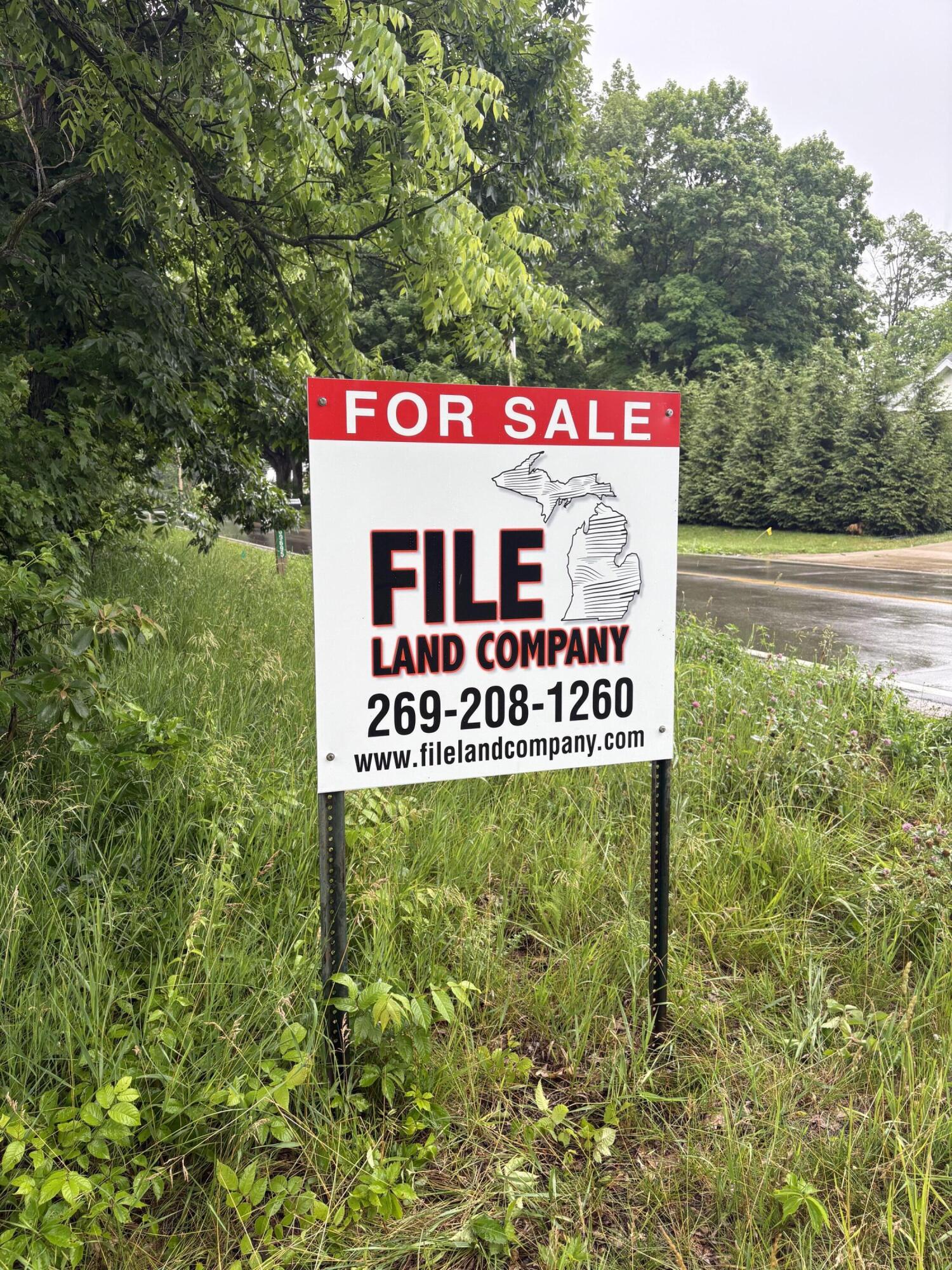 69704 Garver Lake Road Edwardsburg MI 49112