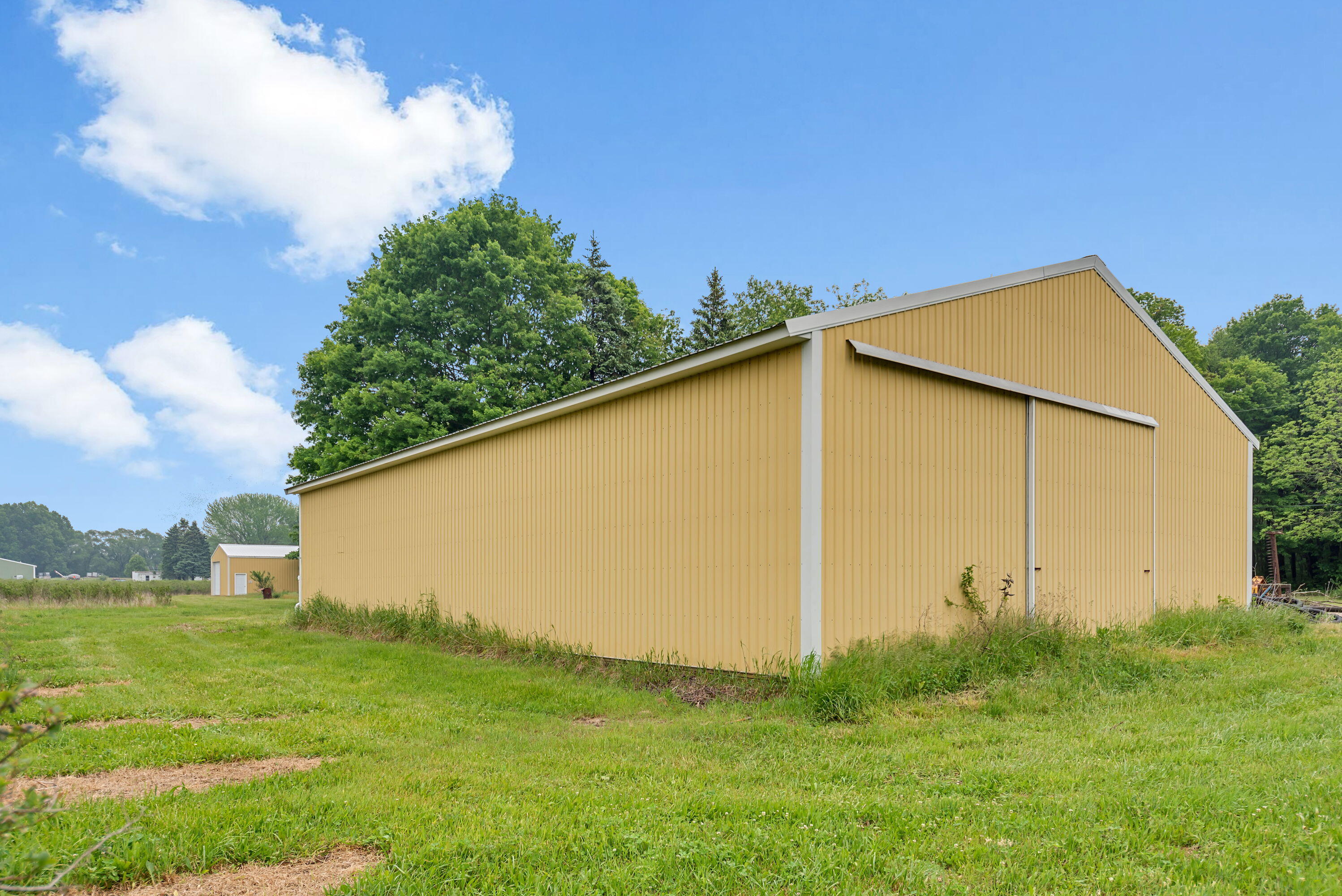2031 Lynch Road Benton Harbor MI 49022