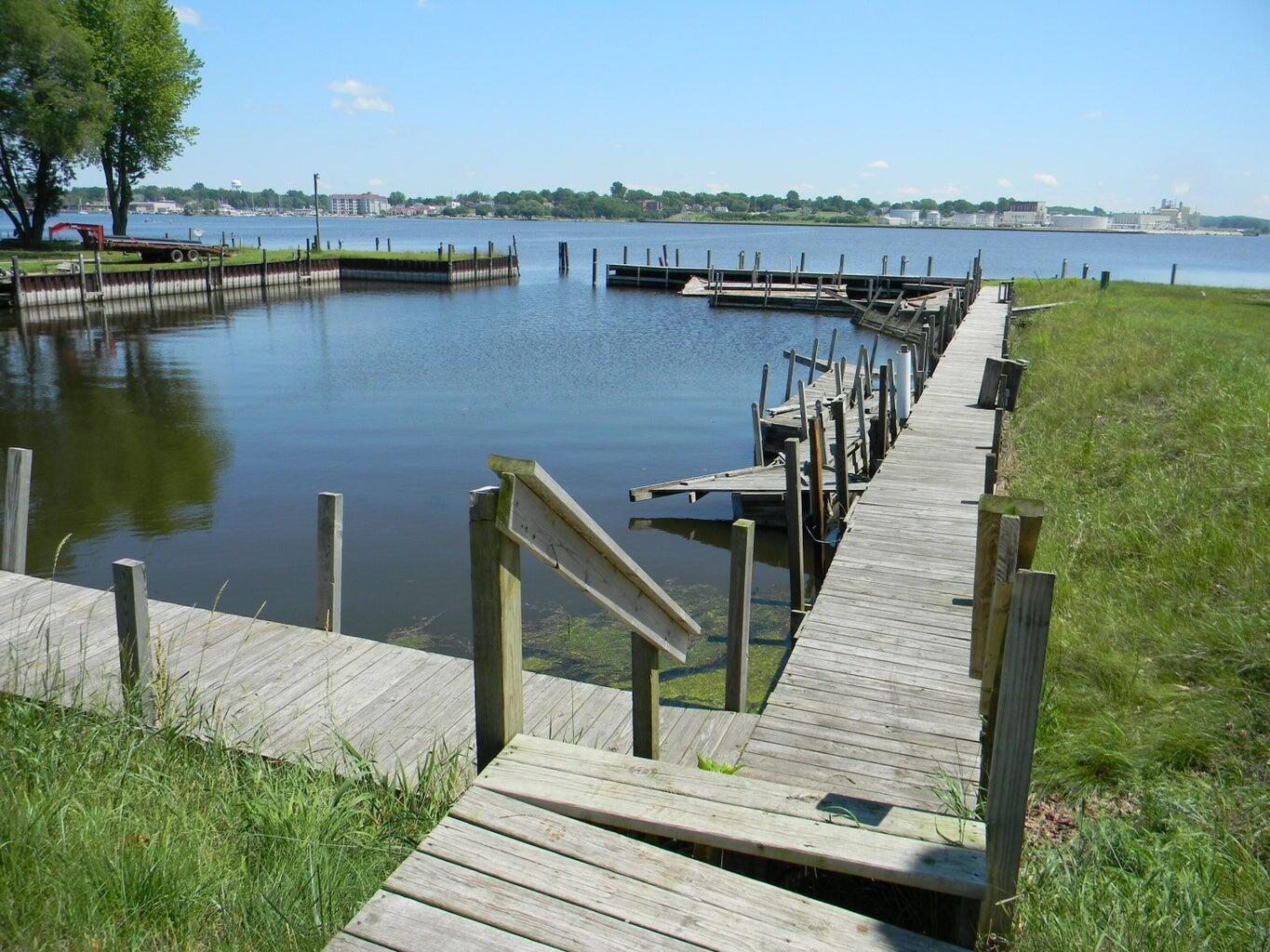 846 S Lakeshore Drive Ludington MI 49431