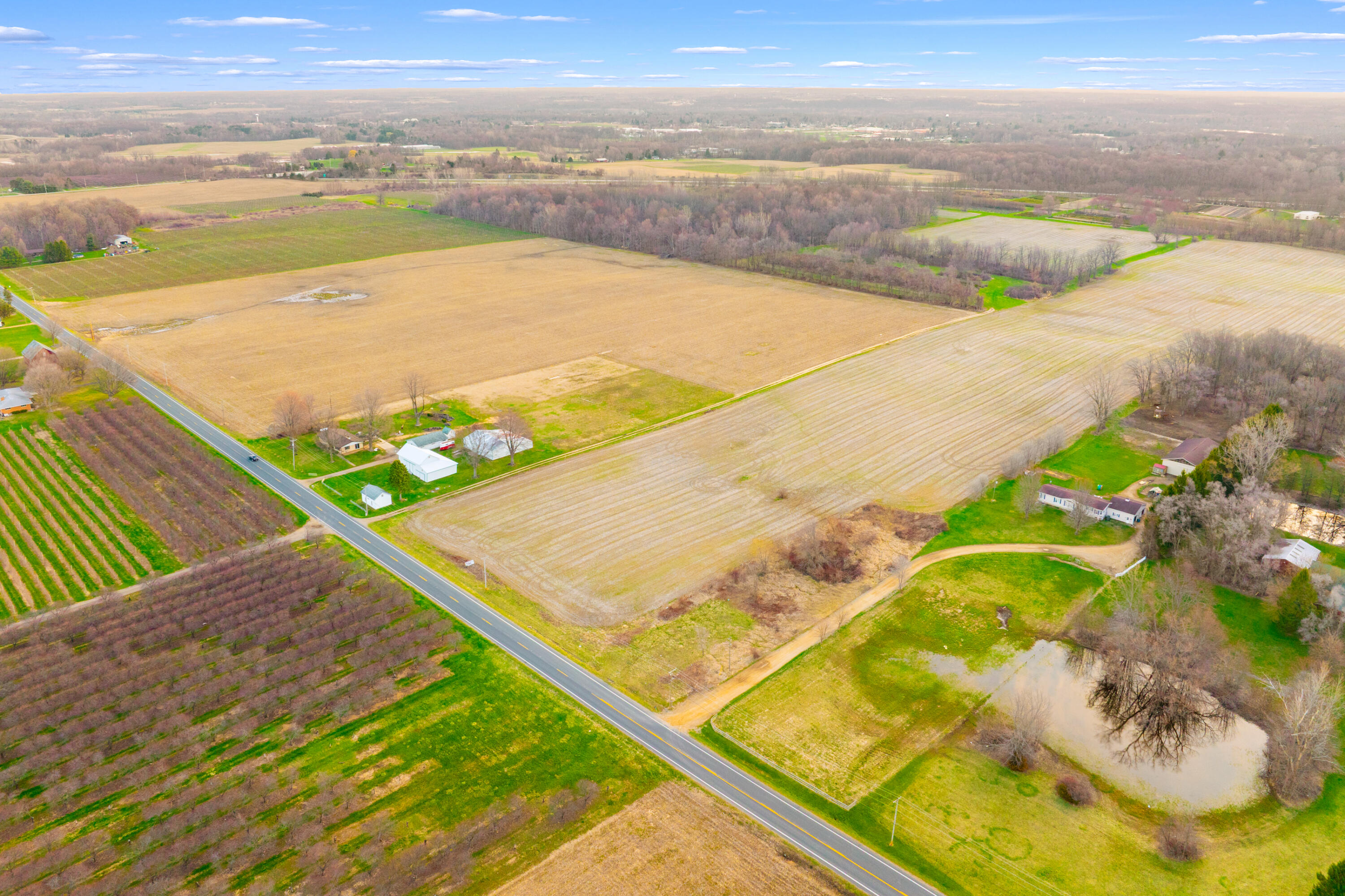 V/L-3 Red Bud Trail Berrien Springs MI 49103