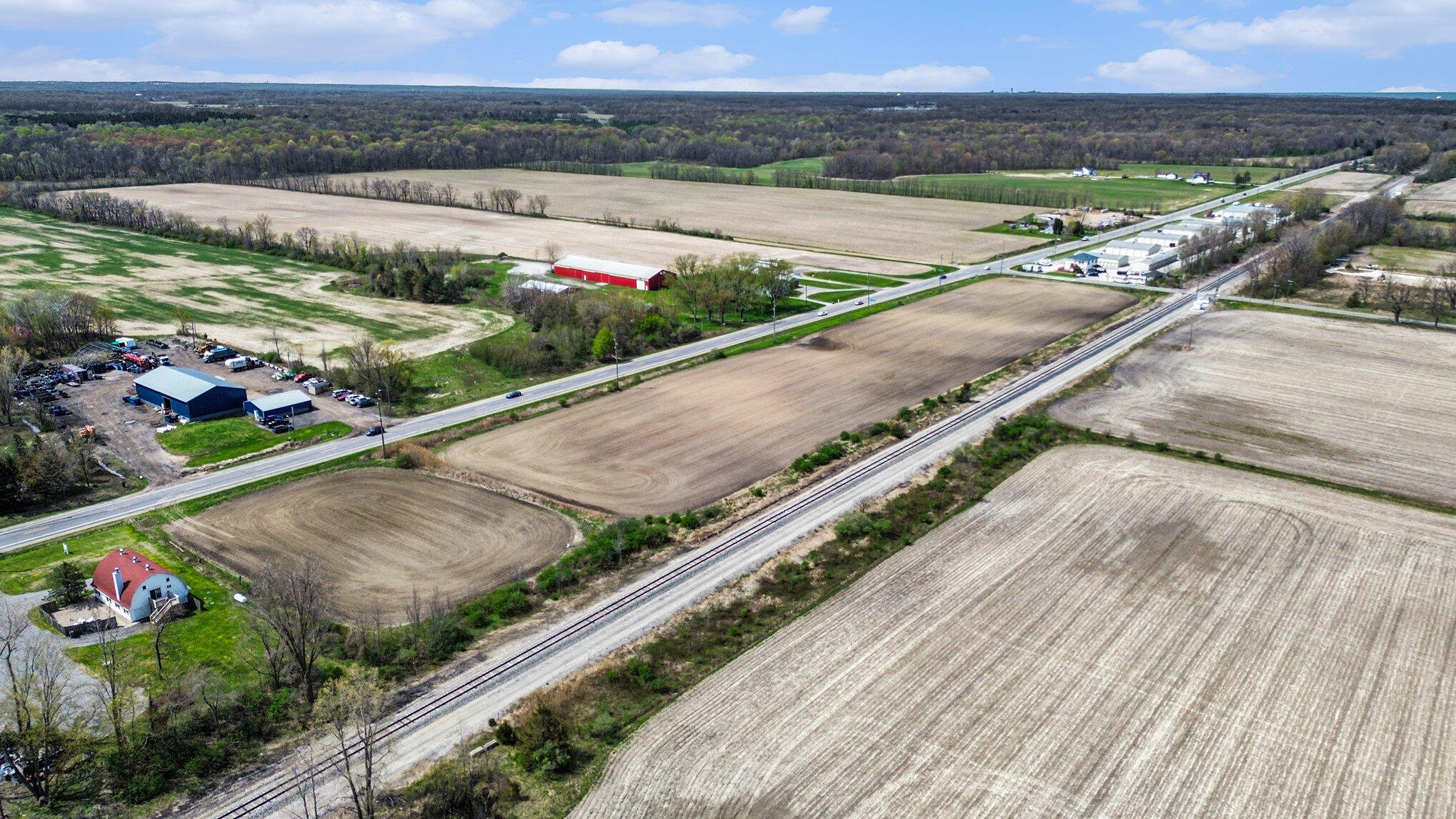 17567 A Lakeside Road Three Oaks MI 49128