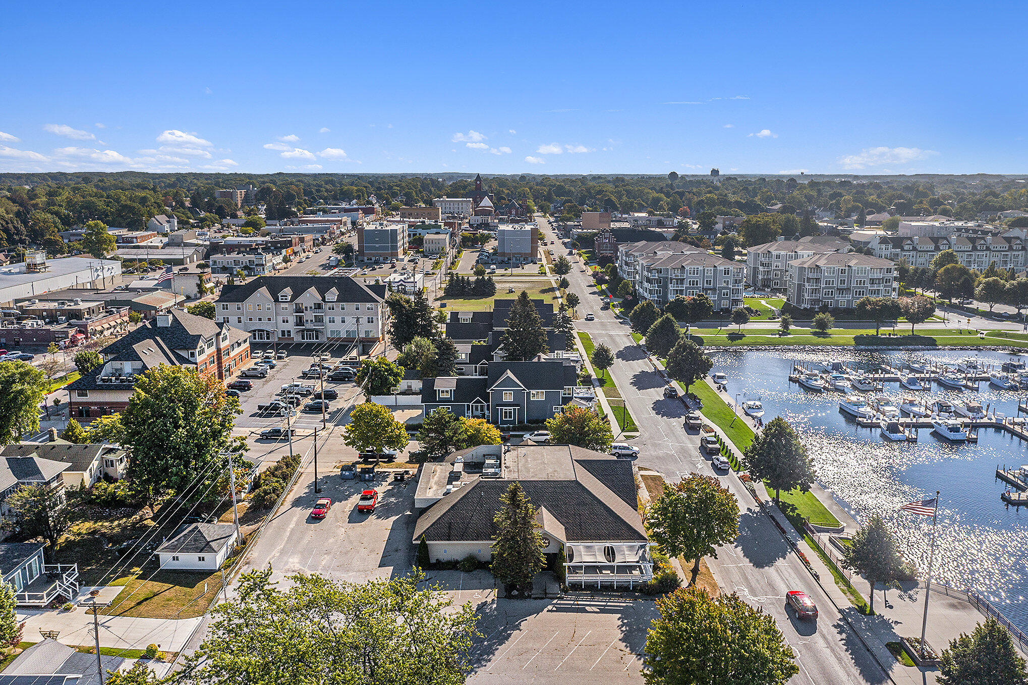 502 W Loomis Street Ludington MI 49431