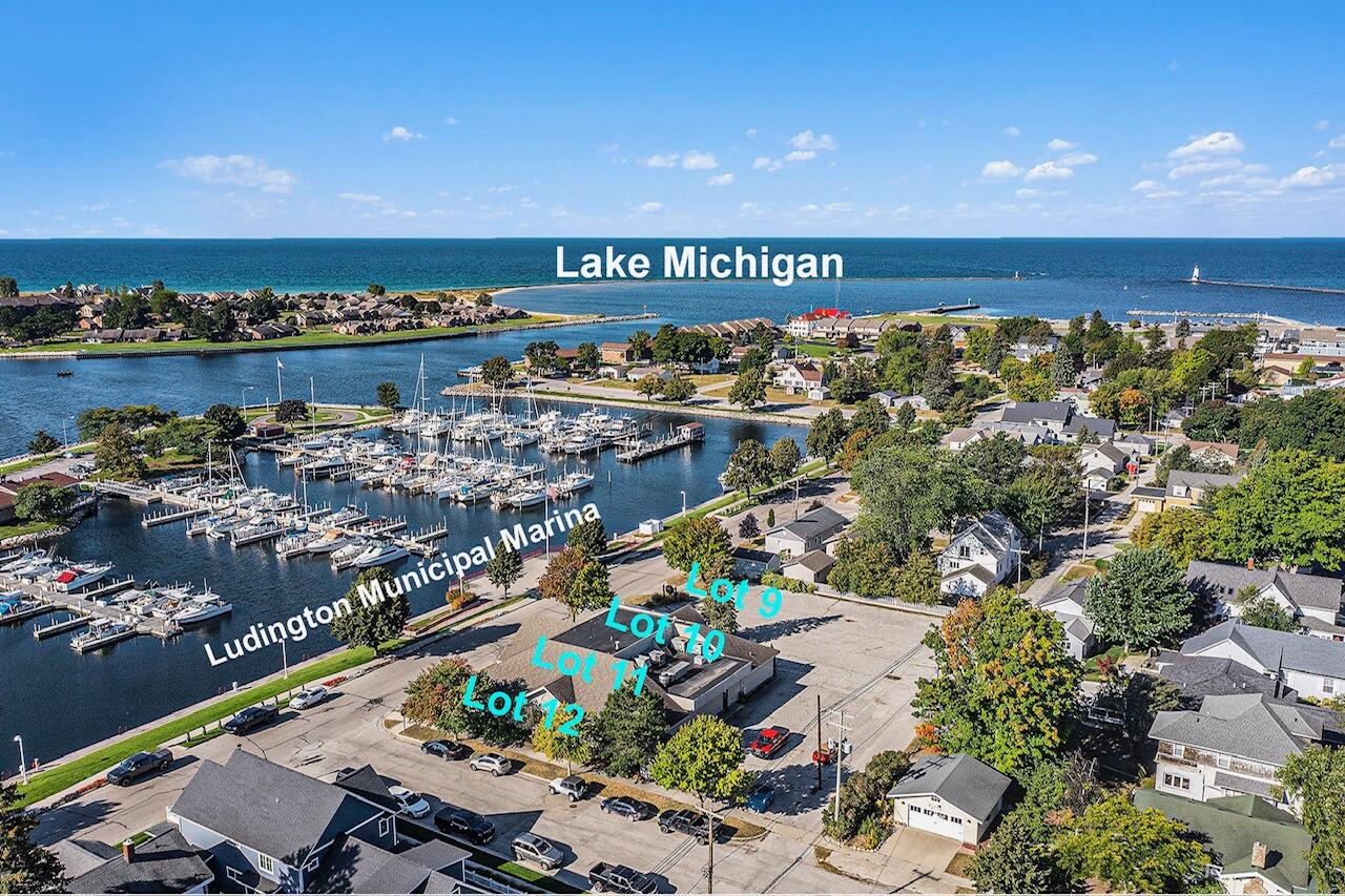502 W Loomis Street Ludington MI 49431