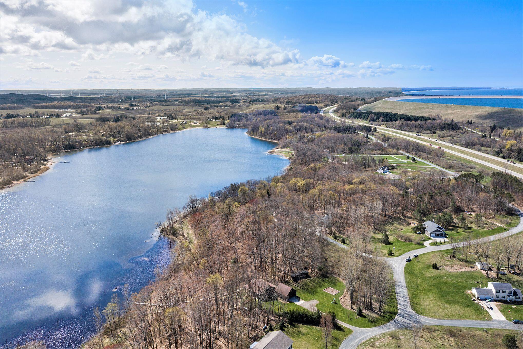 5424 W Oak Point Road Ludington MI 49431