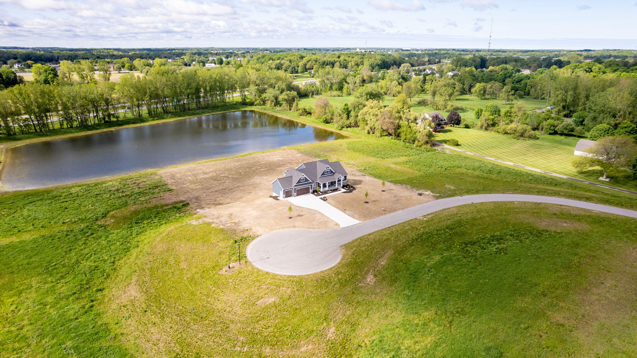 9180 Perry Court Zeeland MI 49464