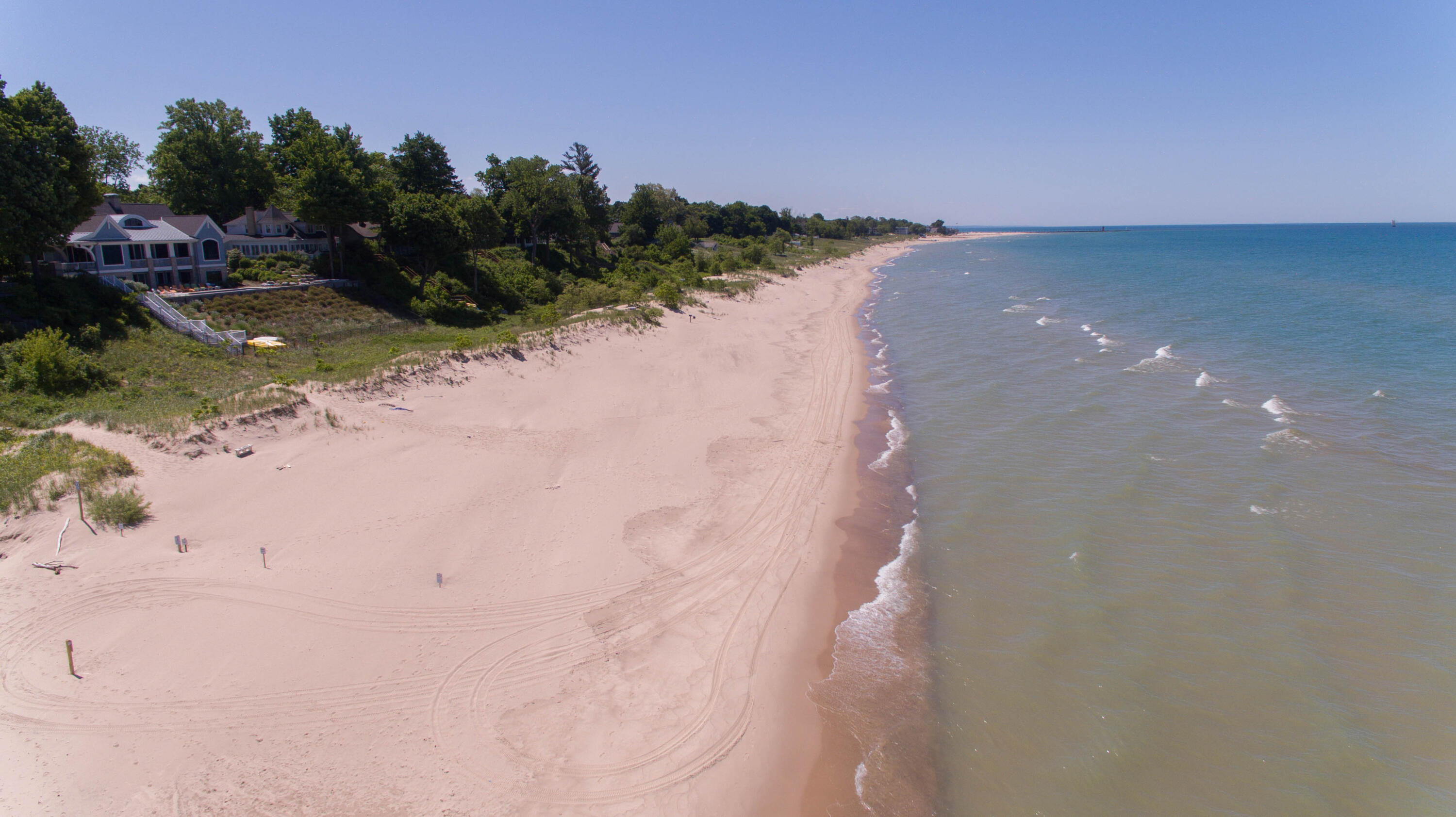 661 Meadow Drive South Haven MI 49090