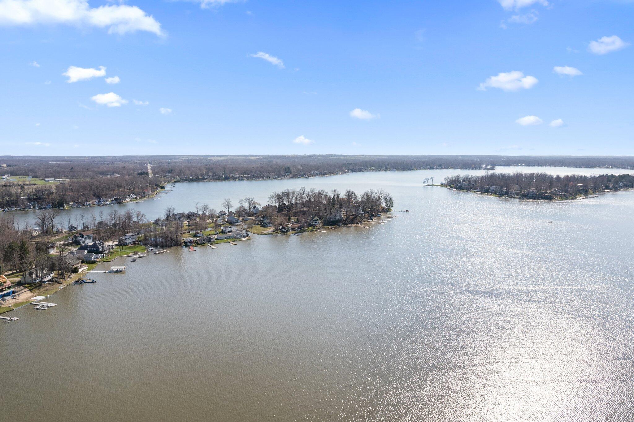 5586 Paw Paw Lake Road Coloma MI 49038
