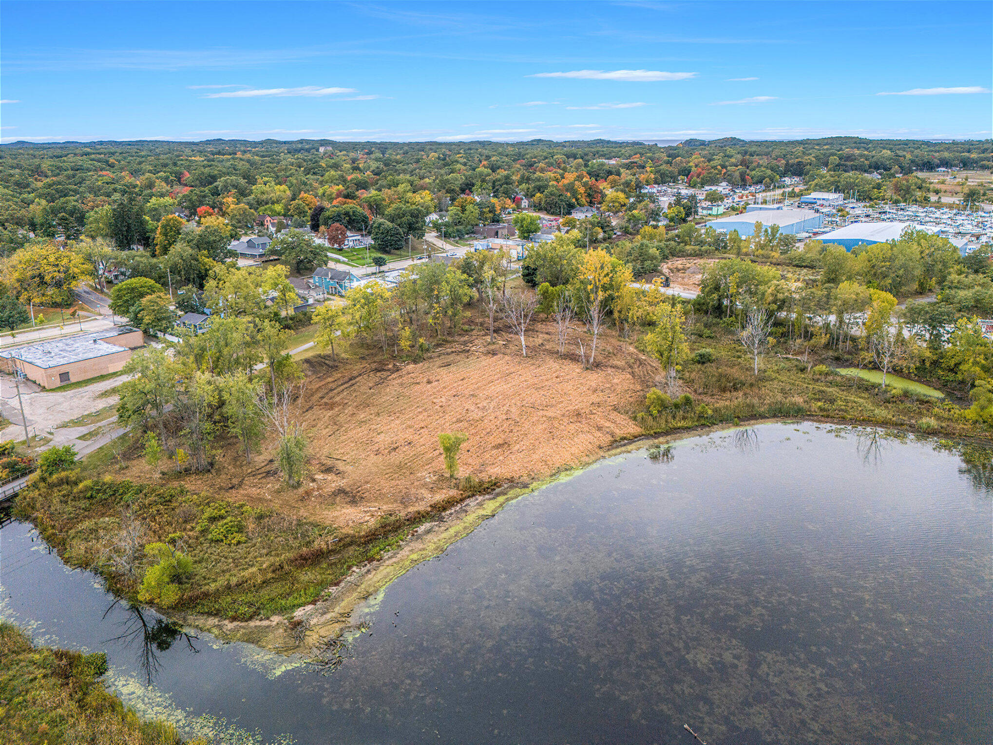 1794 Lakeshore Drive Muskegon MI 49441