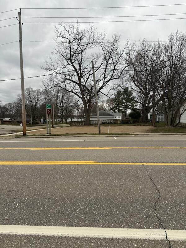 26828 W Main Street Edwardsburg MI 49112