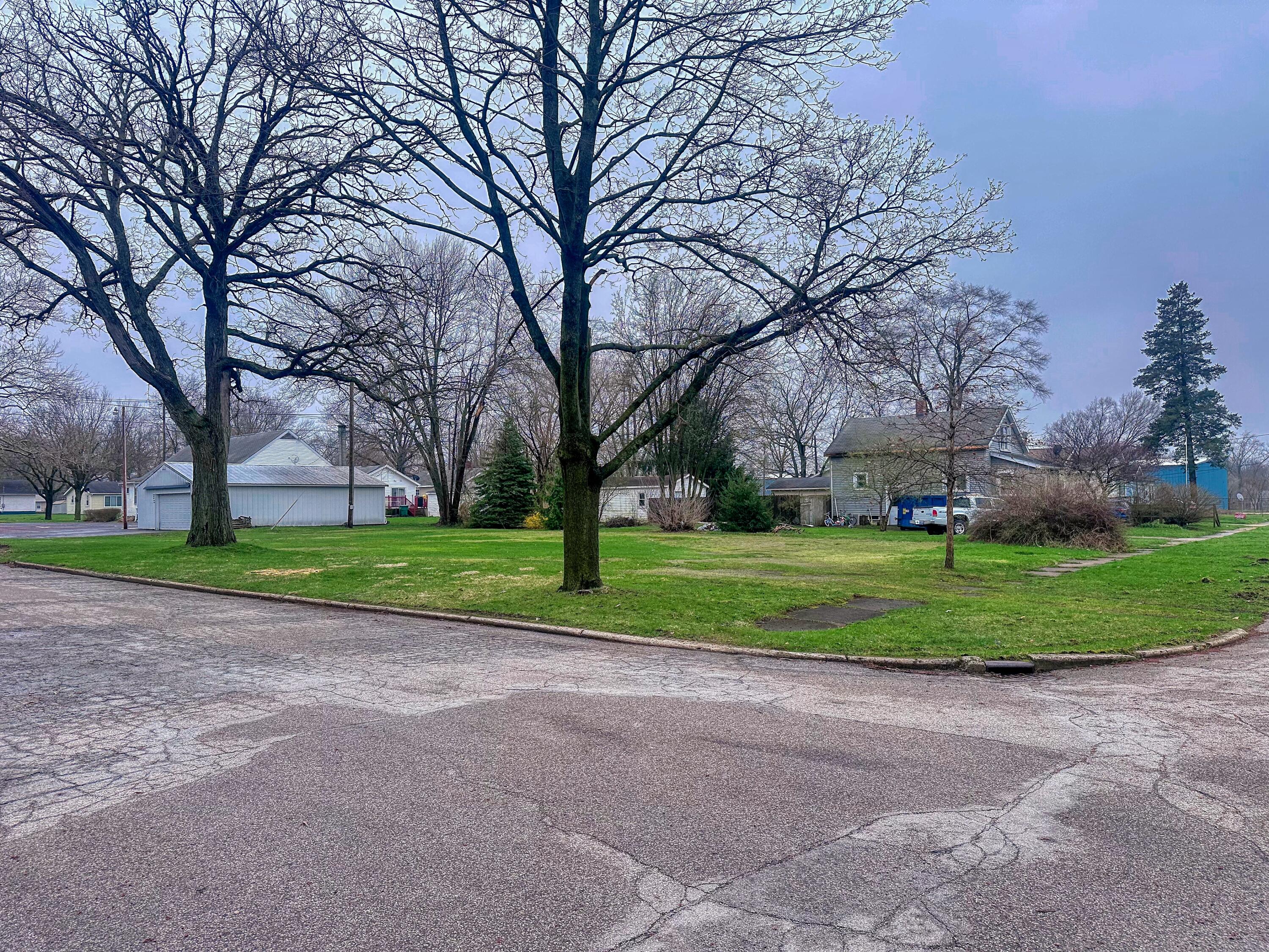 1022 Howard Street Niles MI 49120