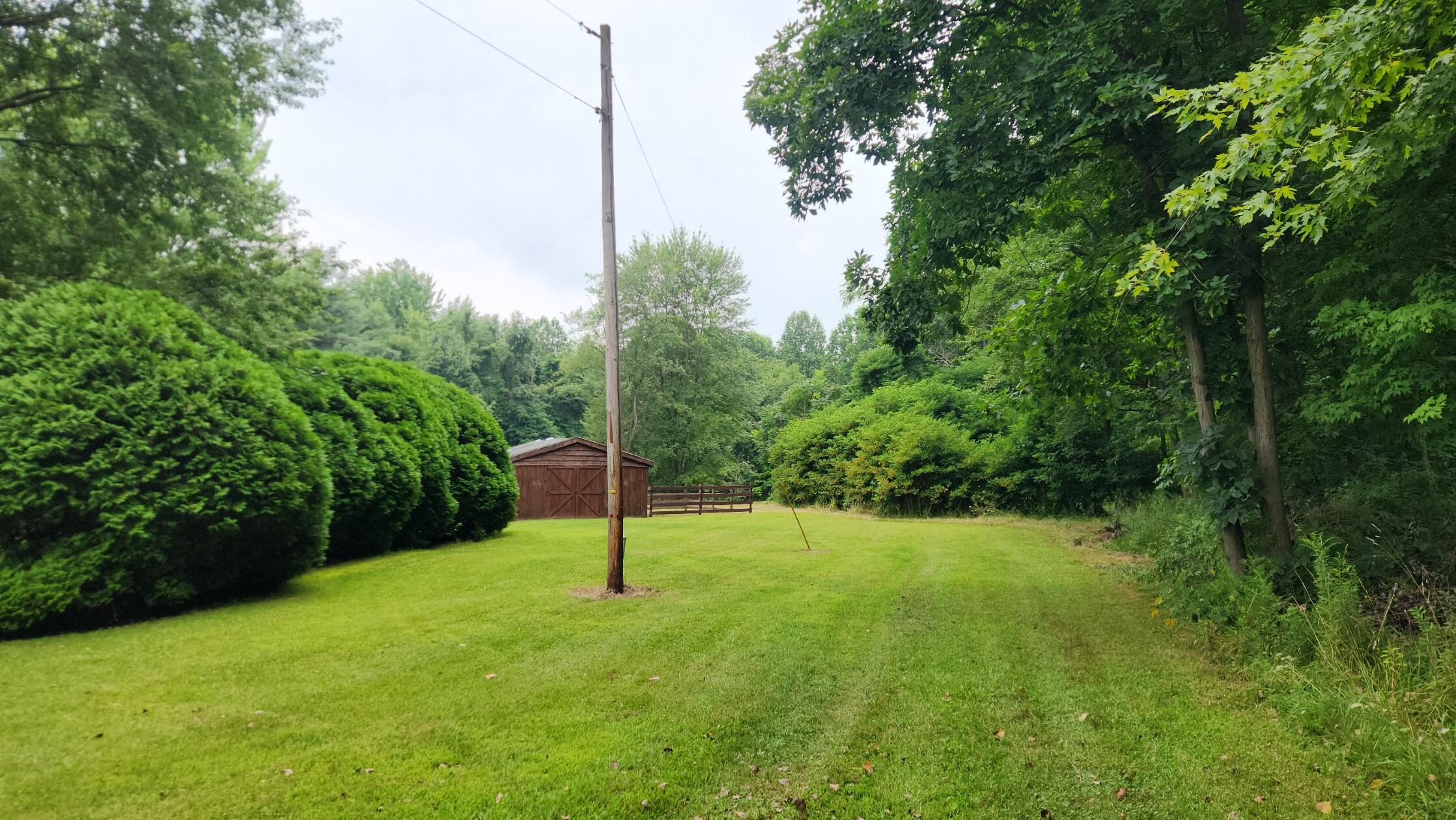 Tharp Lake Road Cassopolis MI 49031