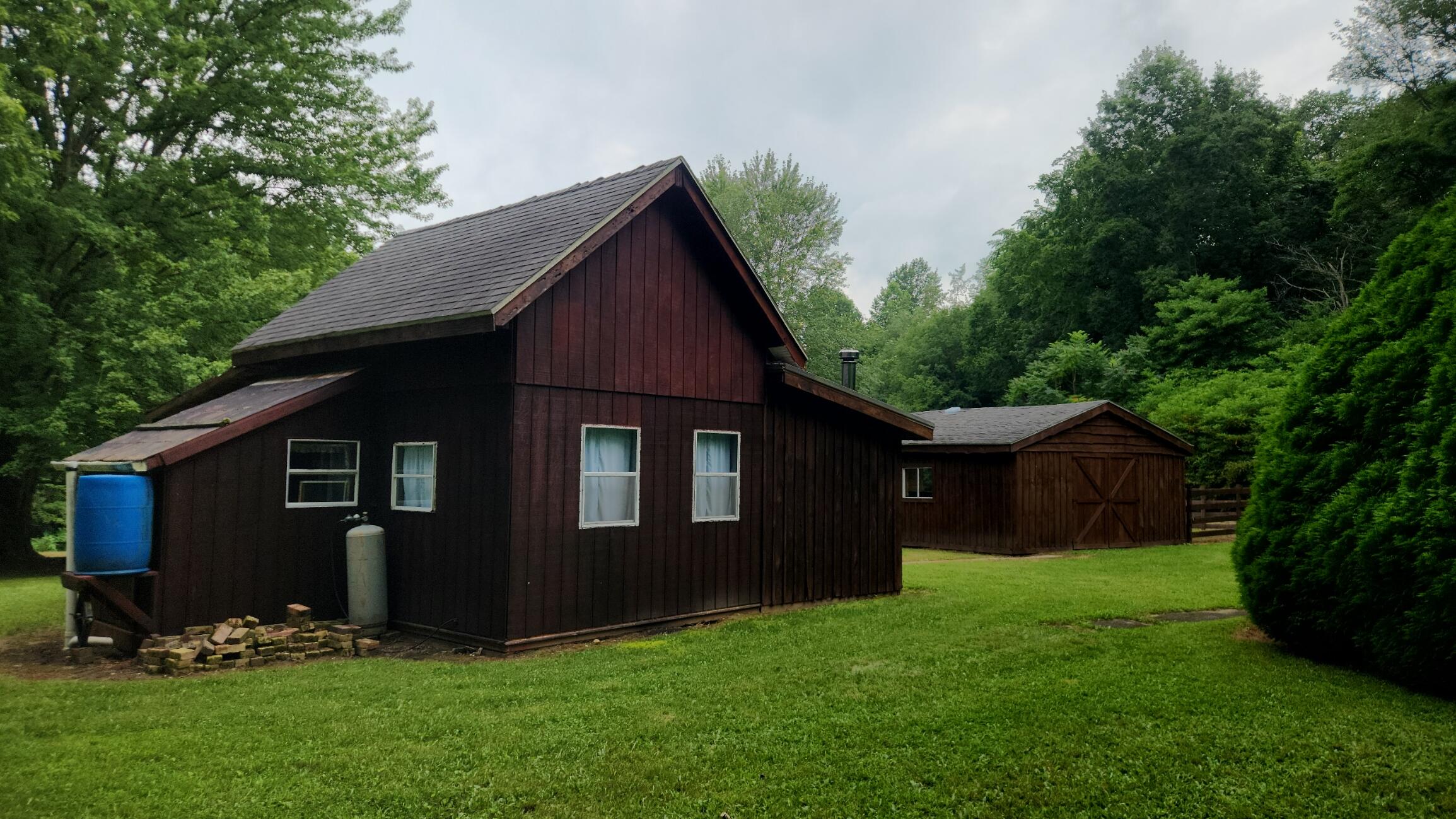 Tharp Lake Road Cassopolis MI 49031