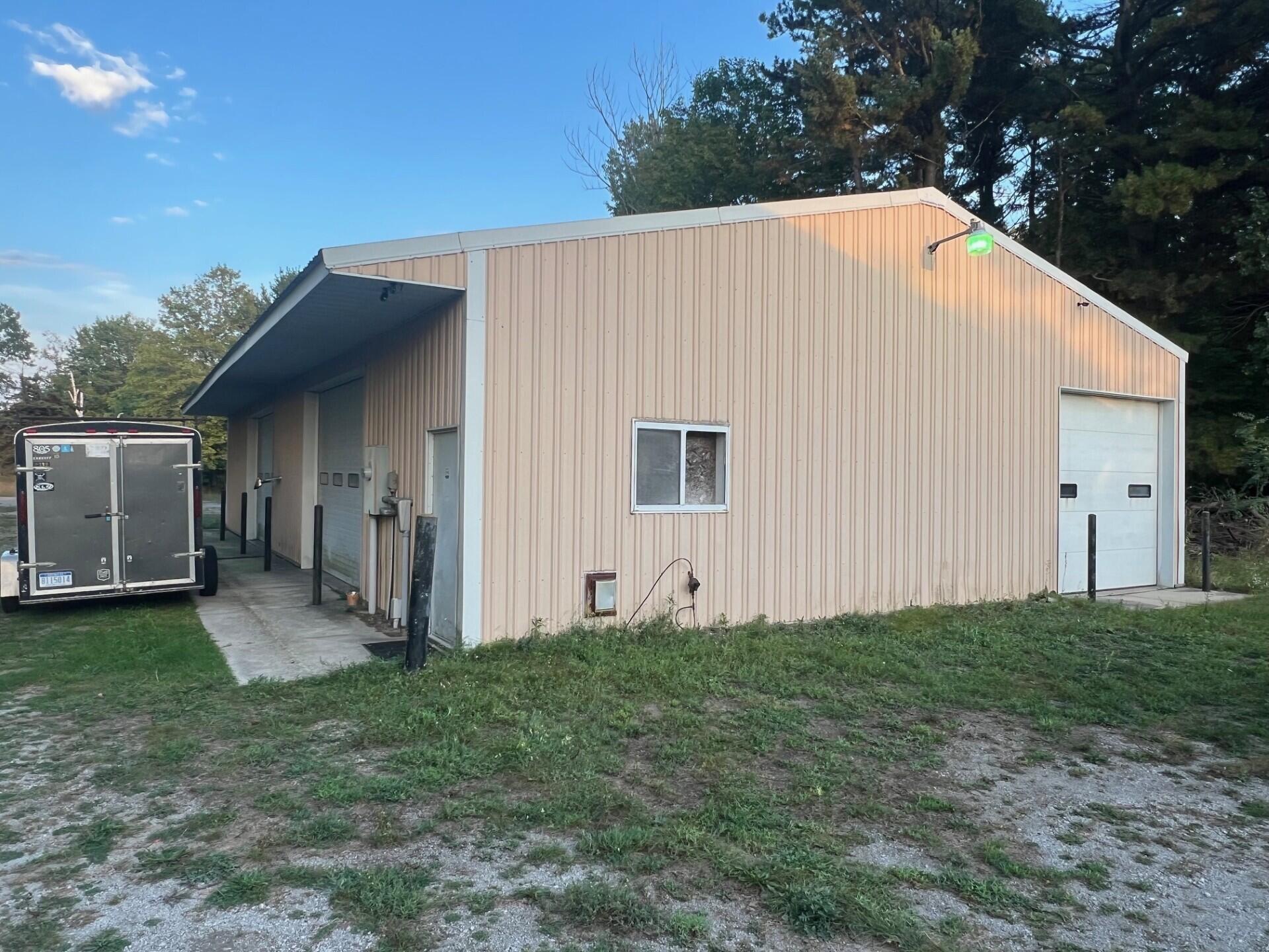 2025 E Sternberg Road Muskegon MI 49444