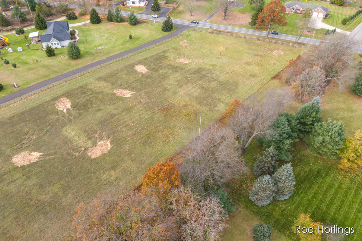 4590 3 Mile Road NE Grand Rapids MI 49525