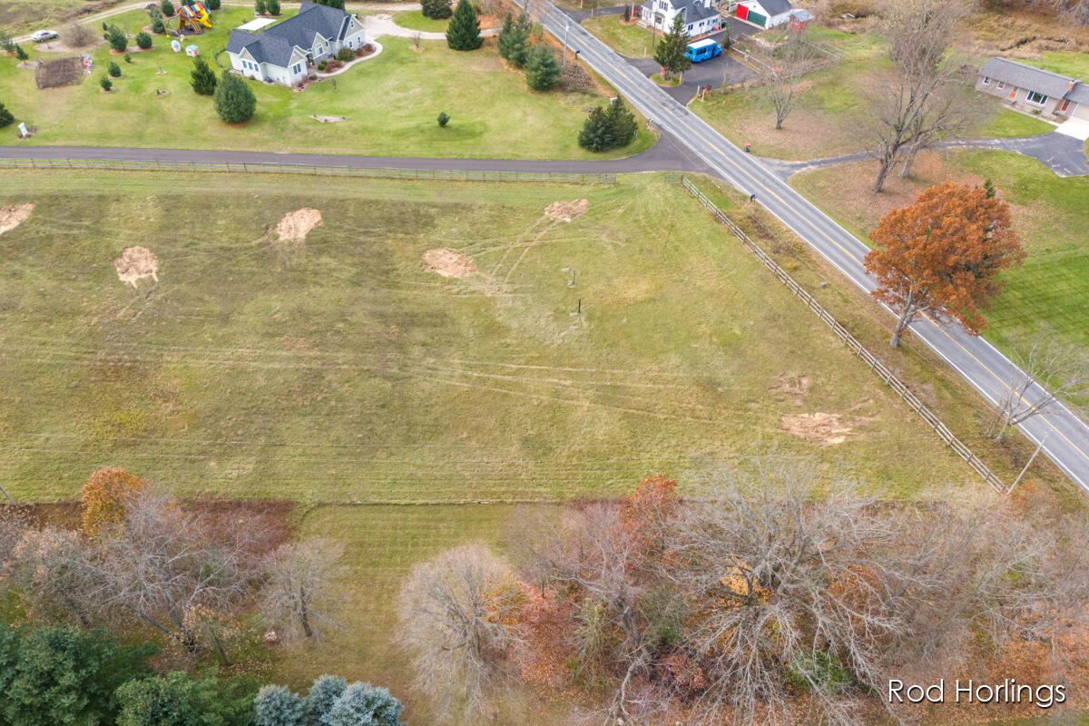 4590 3 Mile Road NE Grand Rapids MI 49525