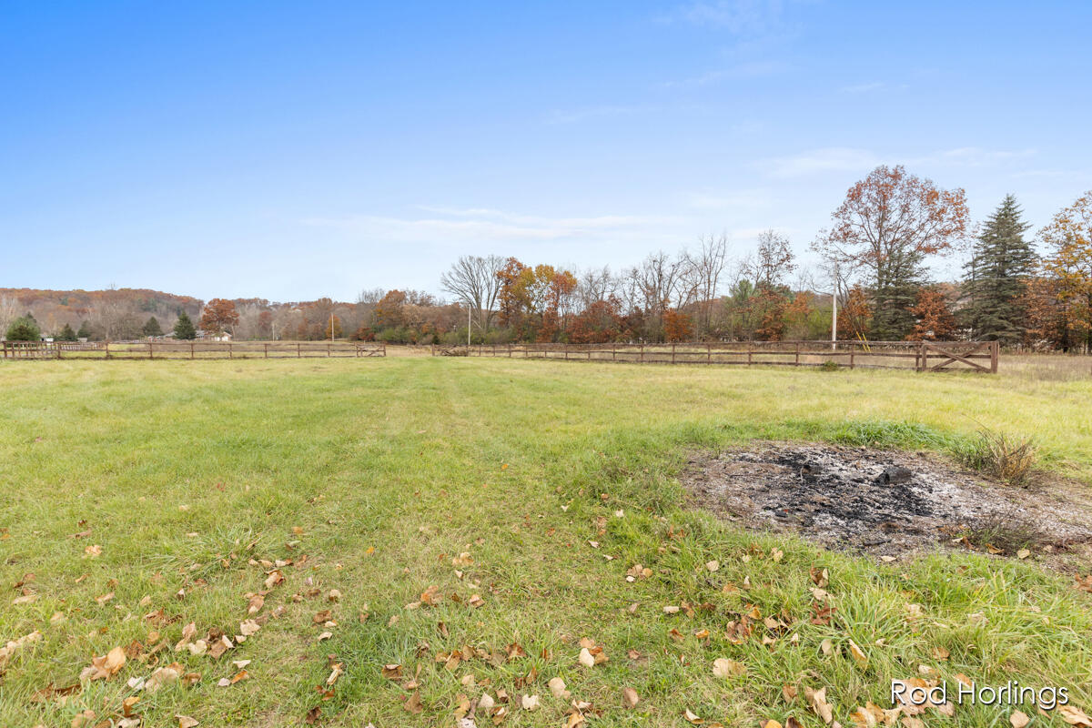 4590 3 Mile Road NE Grand Rapids MI 49525