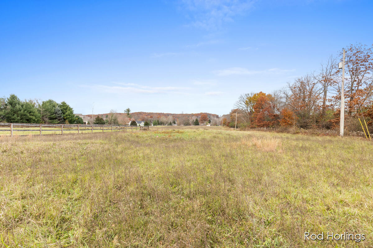 4590 3 Mile Road NE Grand Rapids MI 49525