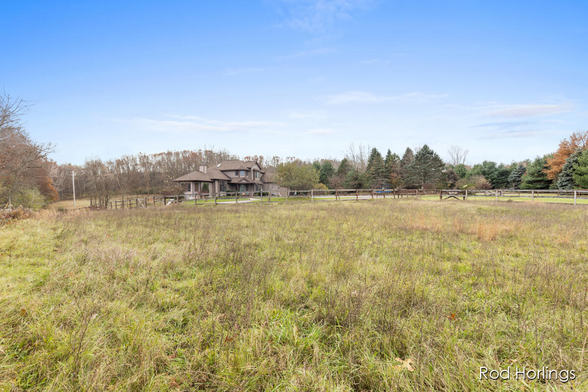 4590 3 Mile Road NE Grand Rapids MI 49525