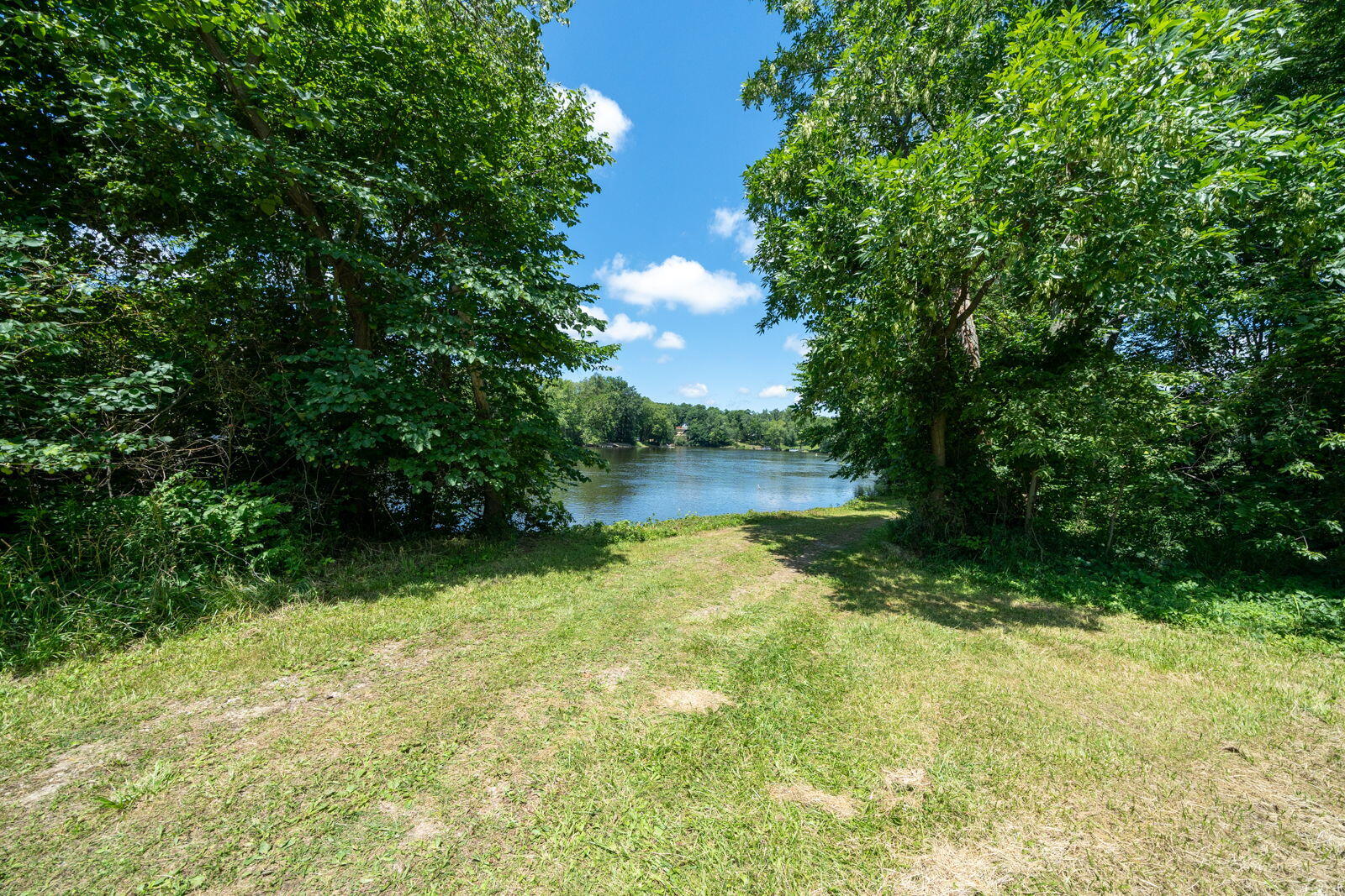 3100 River Road Sodus MI 49126