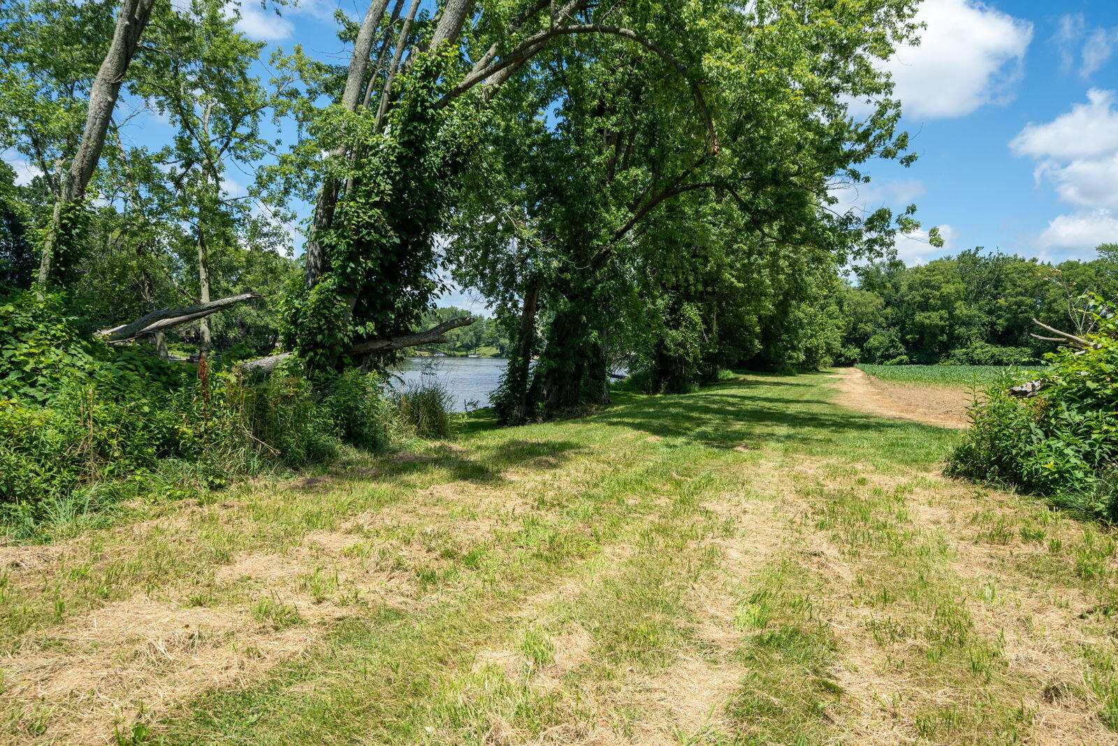 3100 River Road Sodus MI 49126