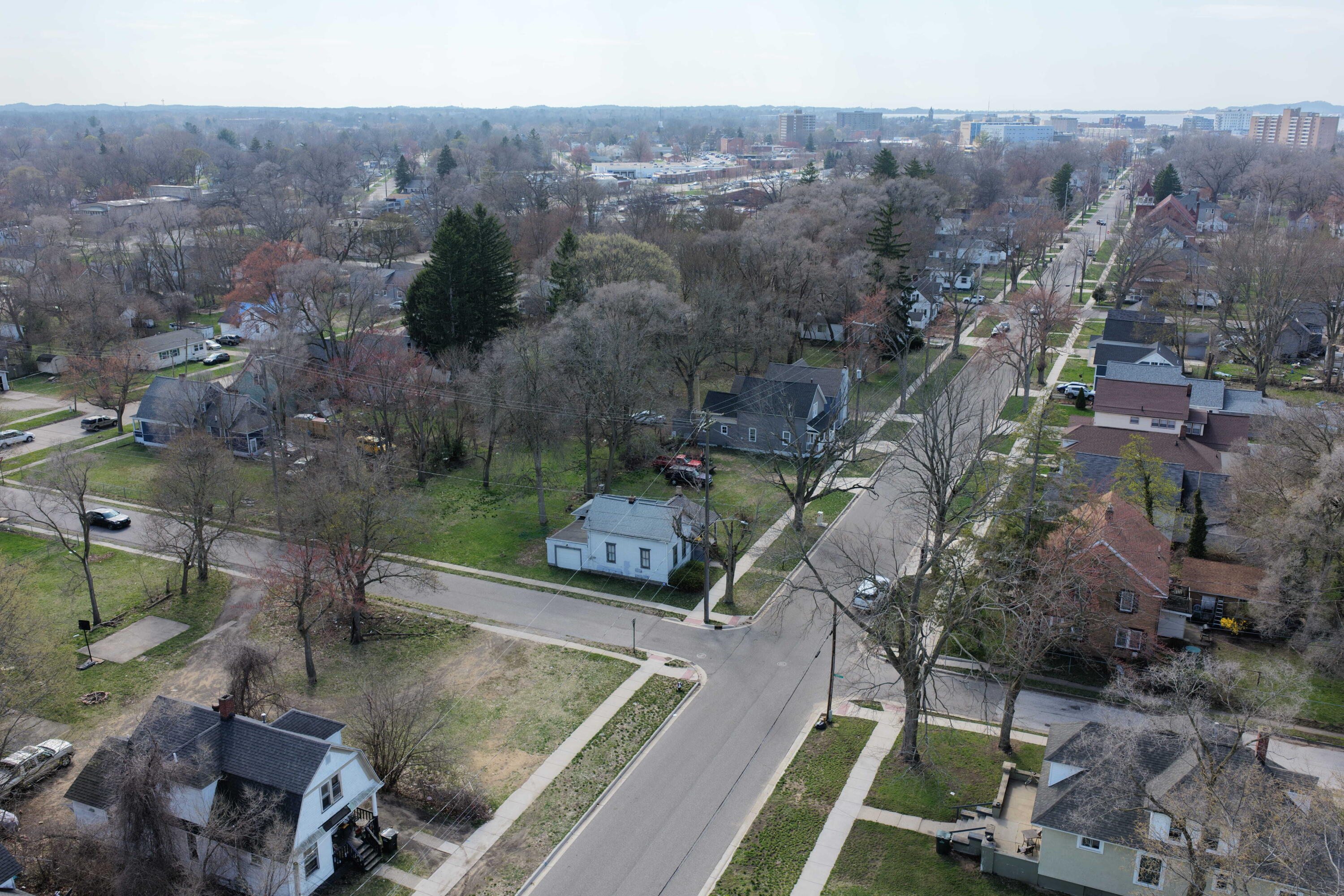 555 Amity Avenue Muskegon MI 49442