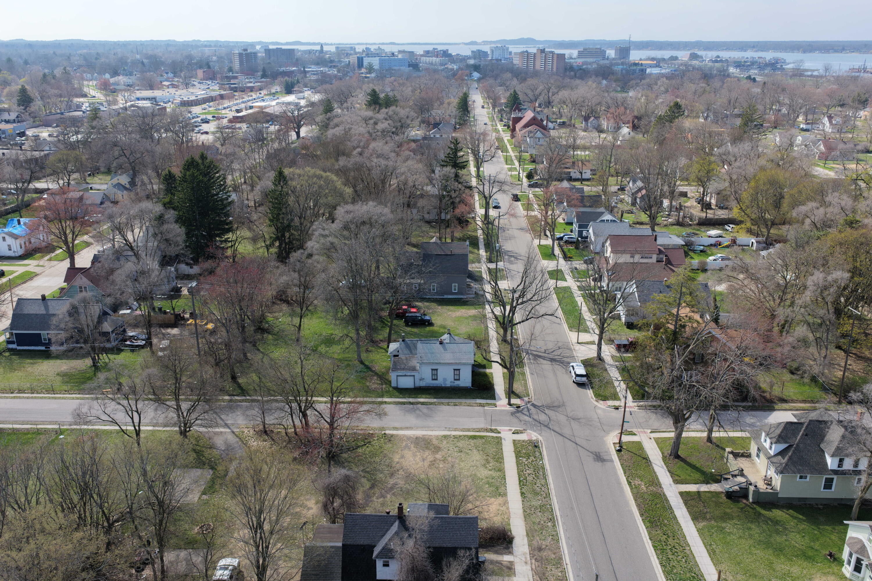 555 Amity Avenue Muskegon MI 49442