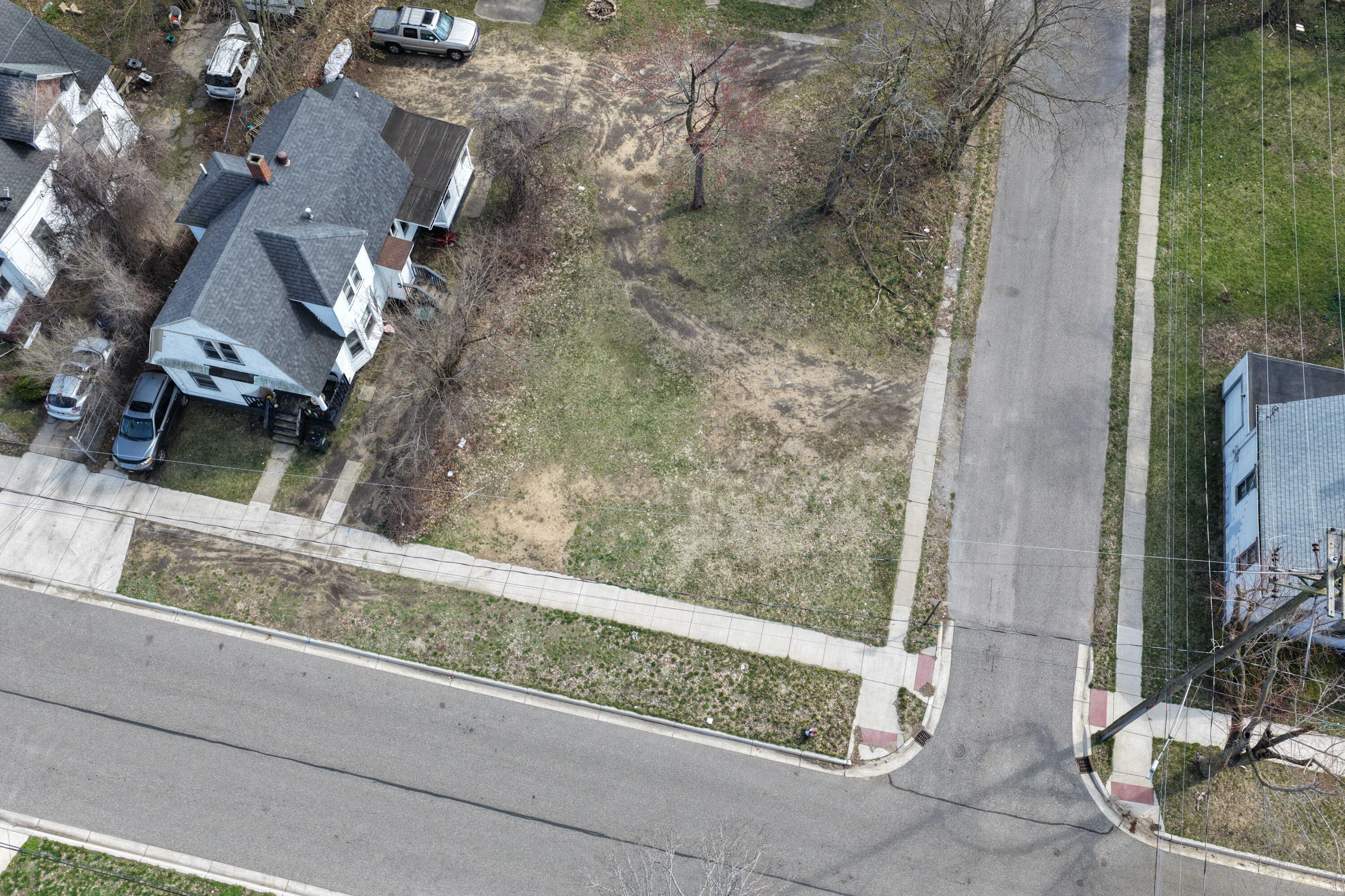 555 Amity Avenue Muskegon MI 49442