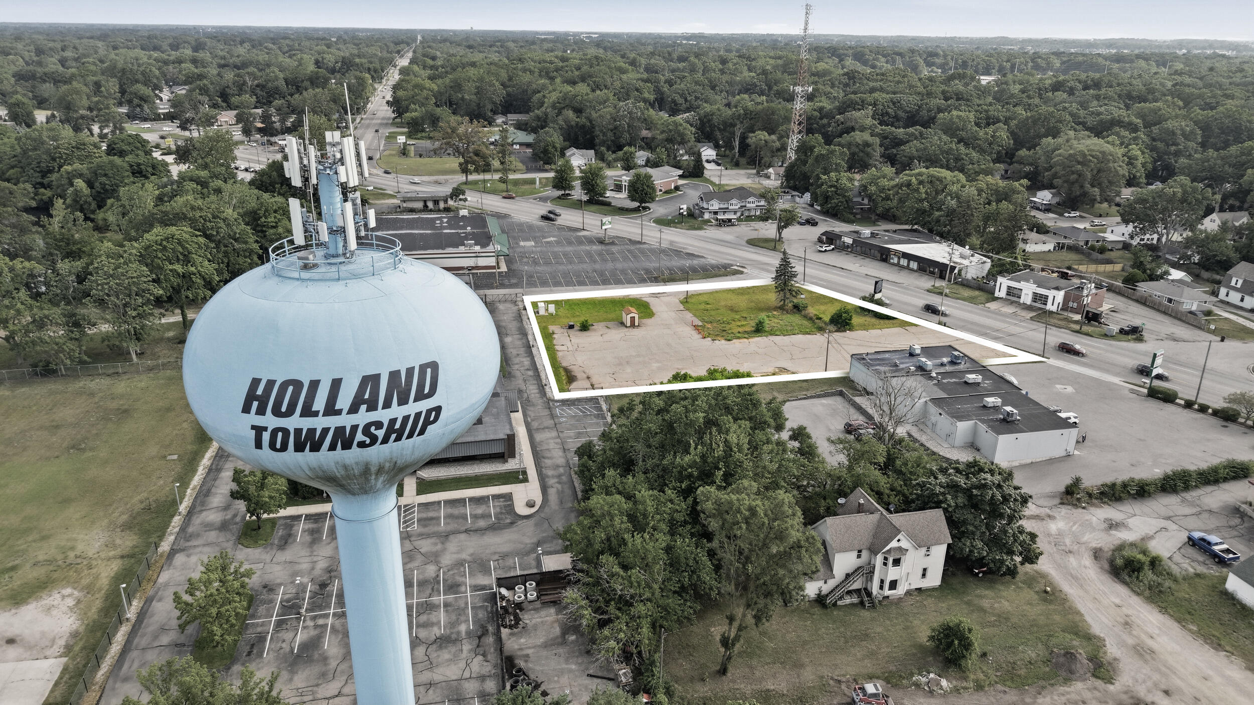 294 N River Avenue Holland MI 49424