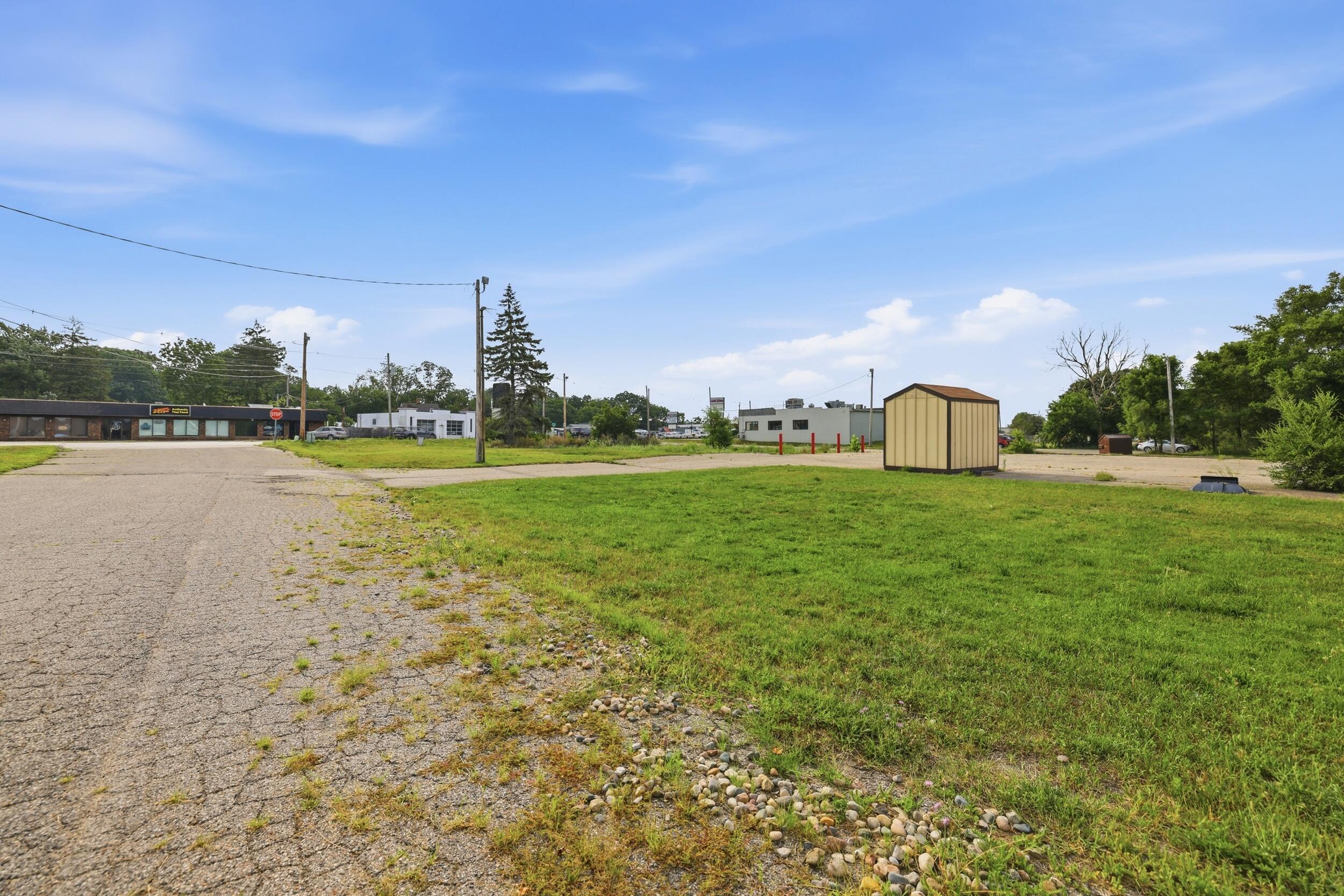 294 N River Avenue Holland MI 49424