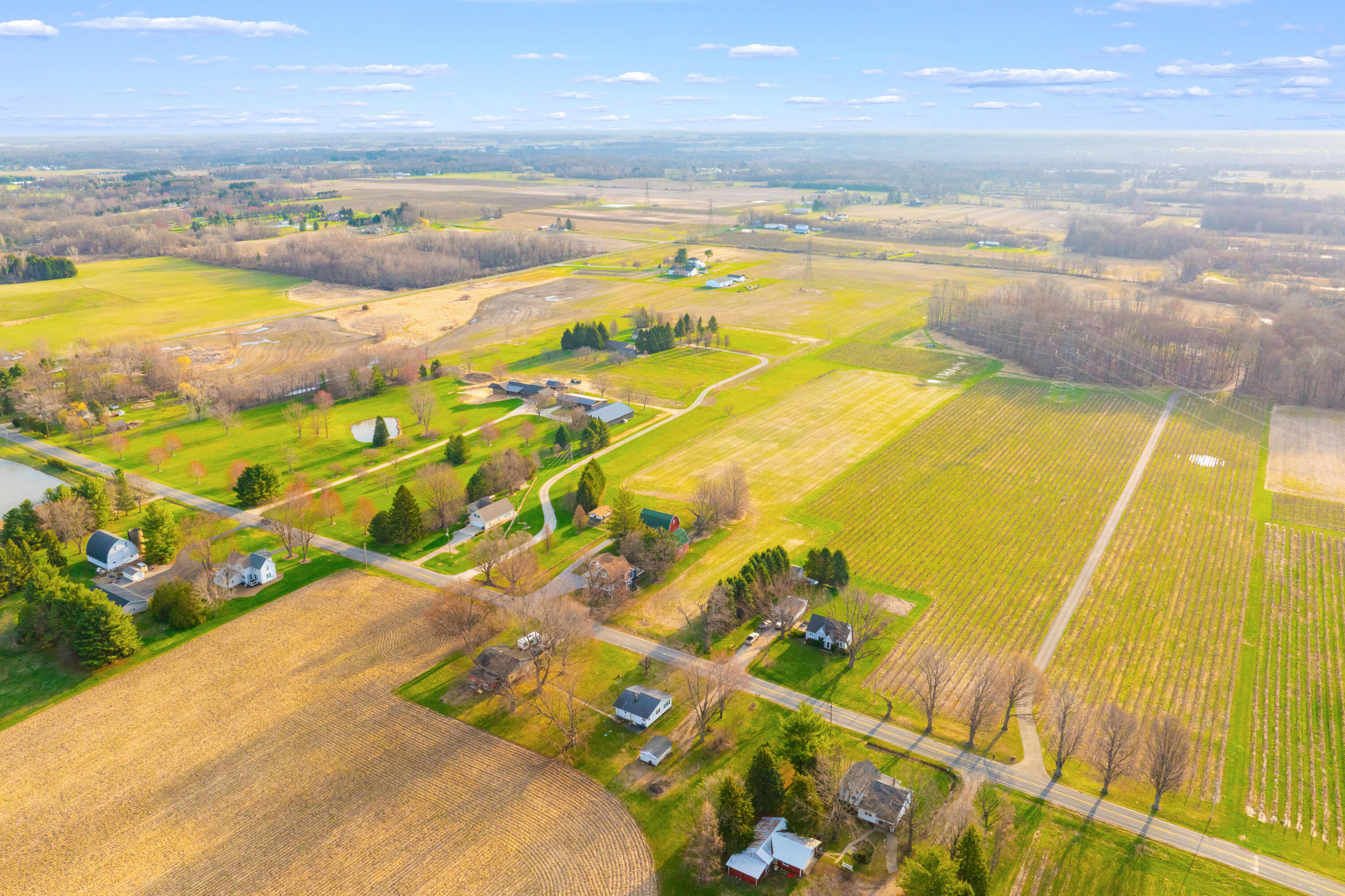 V/l 3 S Scottdale Road Berrien Springs MI 49103
